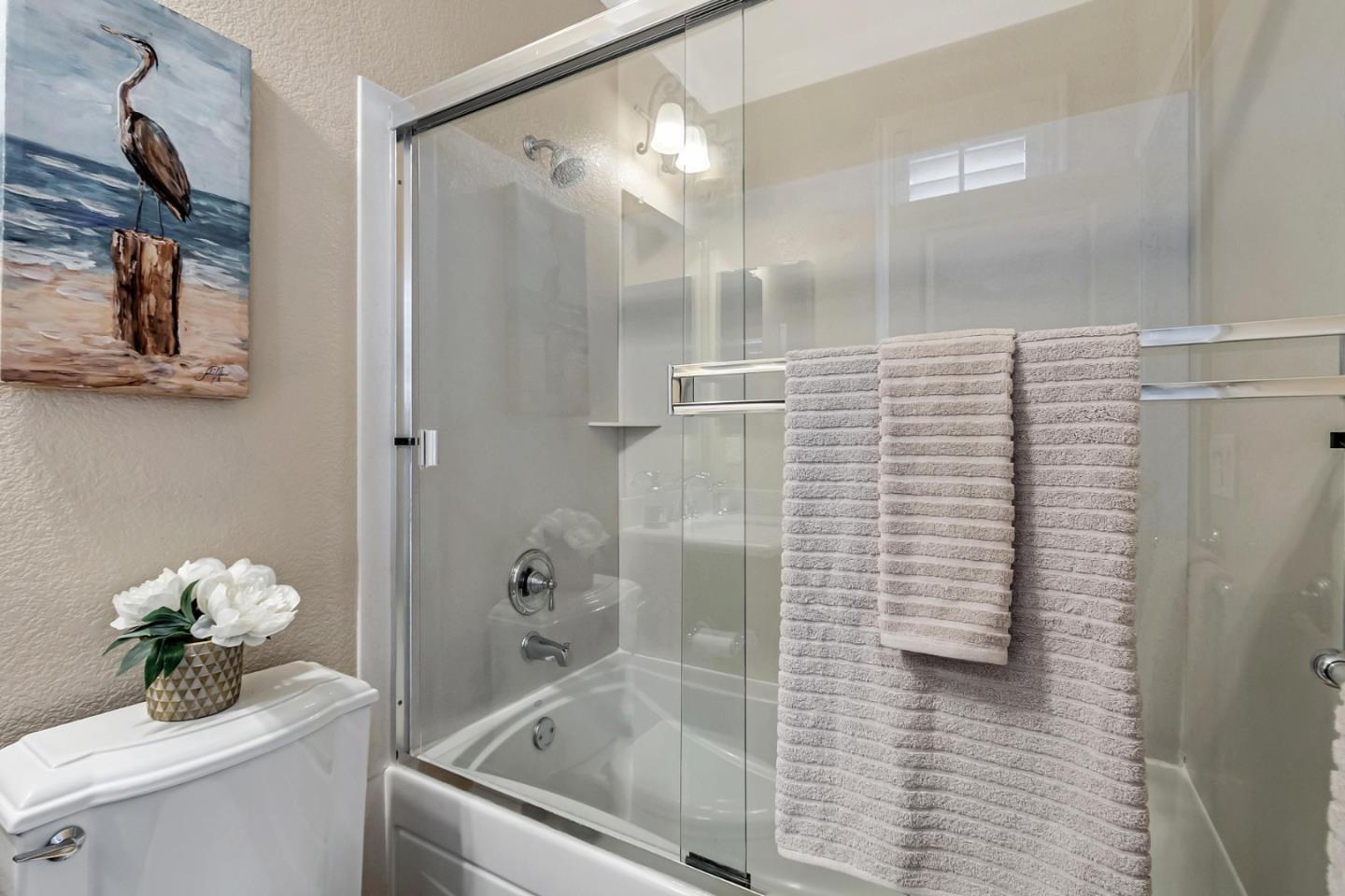 Detail Gallery Image 32 of 40 For 1121 Sierra Madres Ter, San Jose,  CA 95126 - 2 Beds | 2/1 Baths