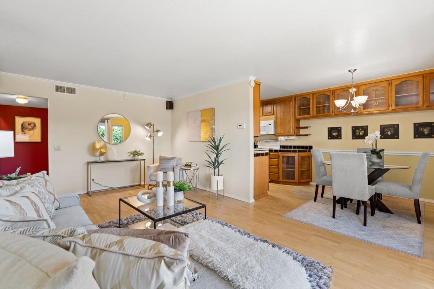 Detail Gallery Image 1 of 26 For 2464 W Bayshore Rd #3,  Palo Alto,  CA 94303 - 2 Beds | 1 Baths