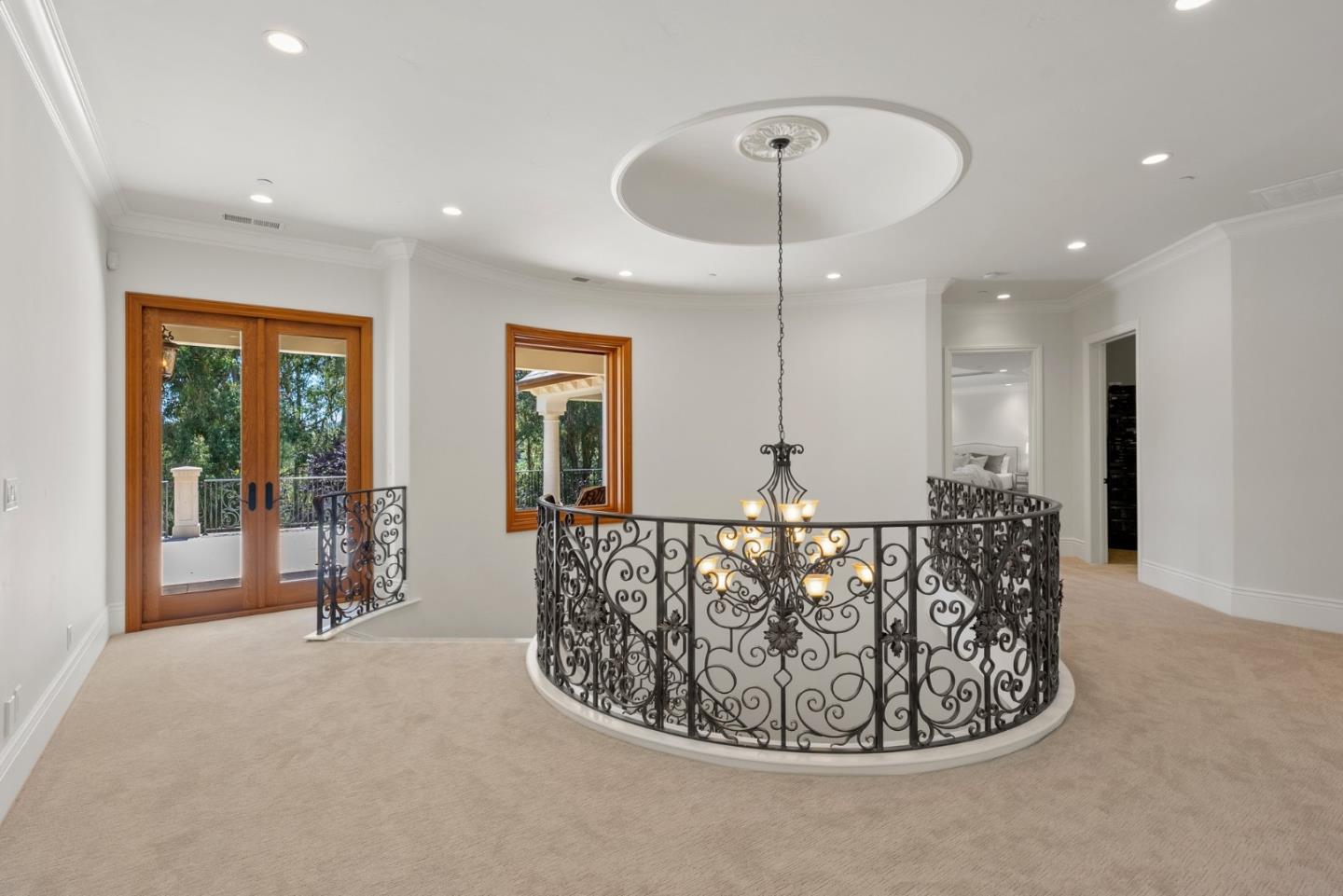 Detail Gallery Image 28 of 55 For 15670 Glen Una Dr, Los Gatos,  CA 95030 - 6 Beds | 7/2 Baths