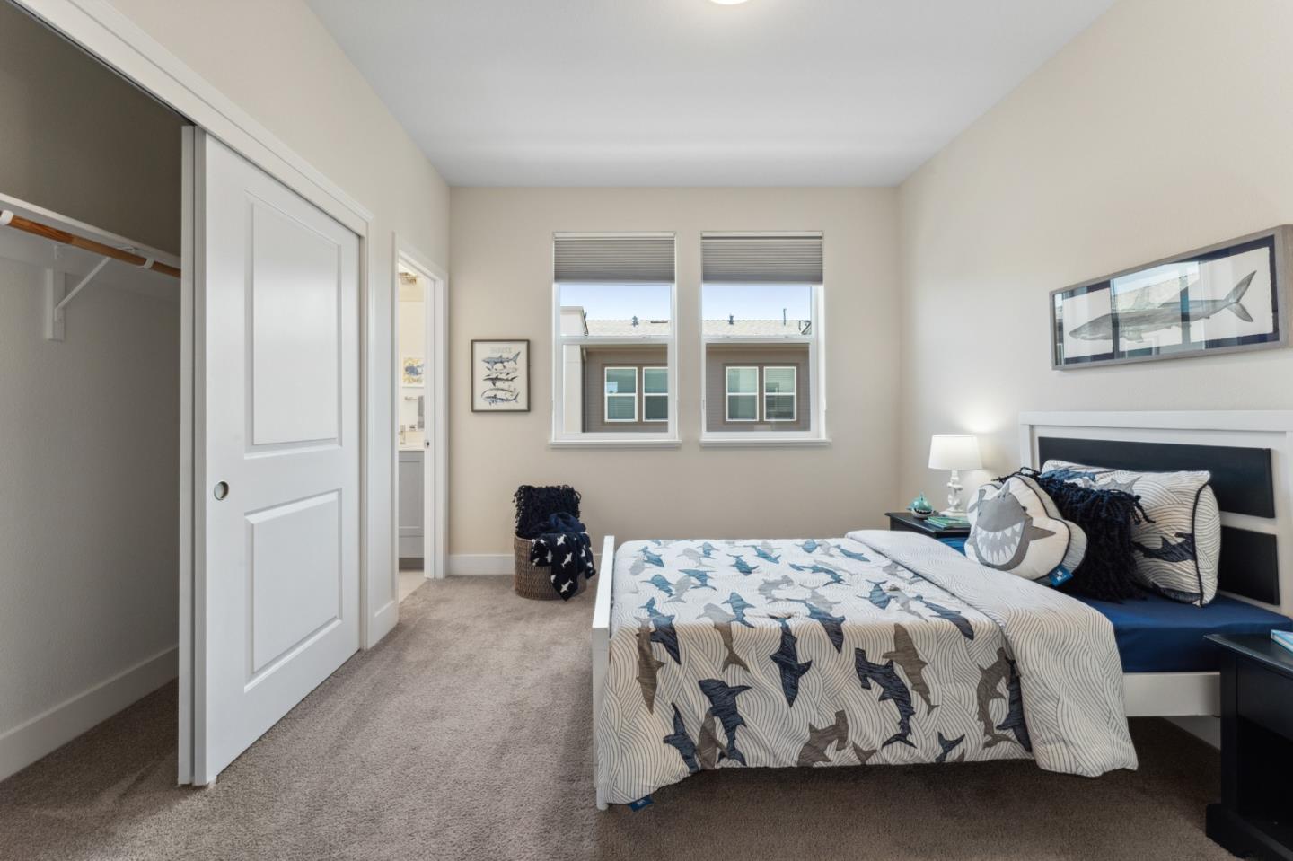Detail Gallery Image 24 of 43 For 820 E Duane Ave #3,  Sunnyvale,  CA 94085 - 3 Beds | 3/1 Baths