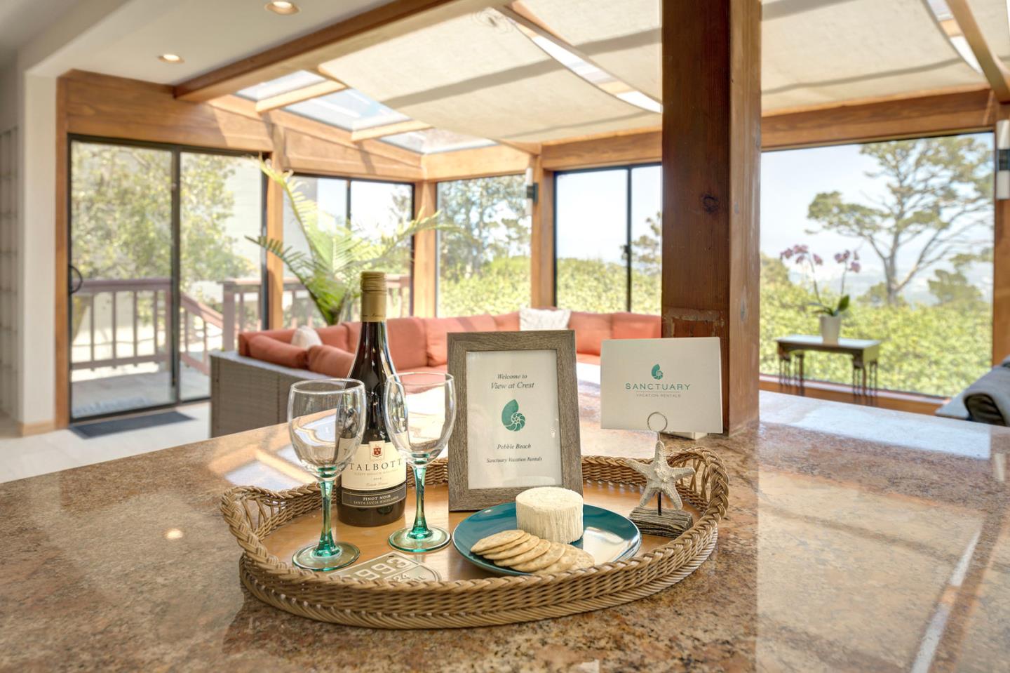 Detail Gallery Image 7 of 34 For 4113 Crest Rd, Pebble Beach,  CA 93953 - 3 Beds | 2/1 Baths