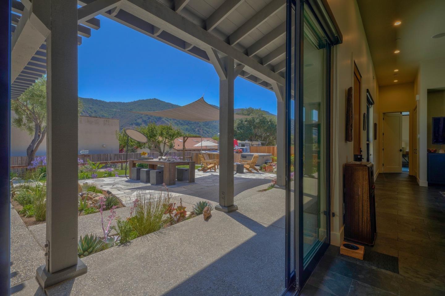 Detail Gallery Image 15 of 40 For 8 El Caminito Rd, Carmel Valley,  CA 93924 - 2 Beds | 2/1 Baths