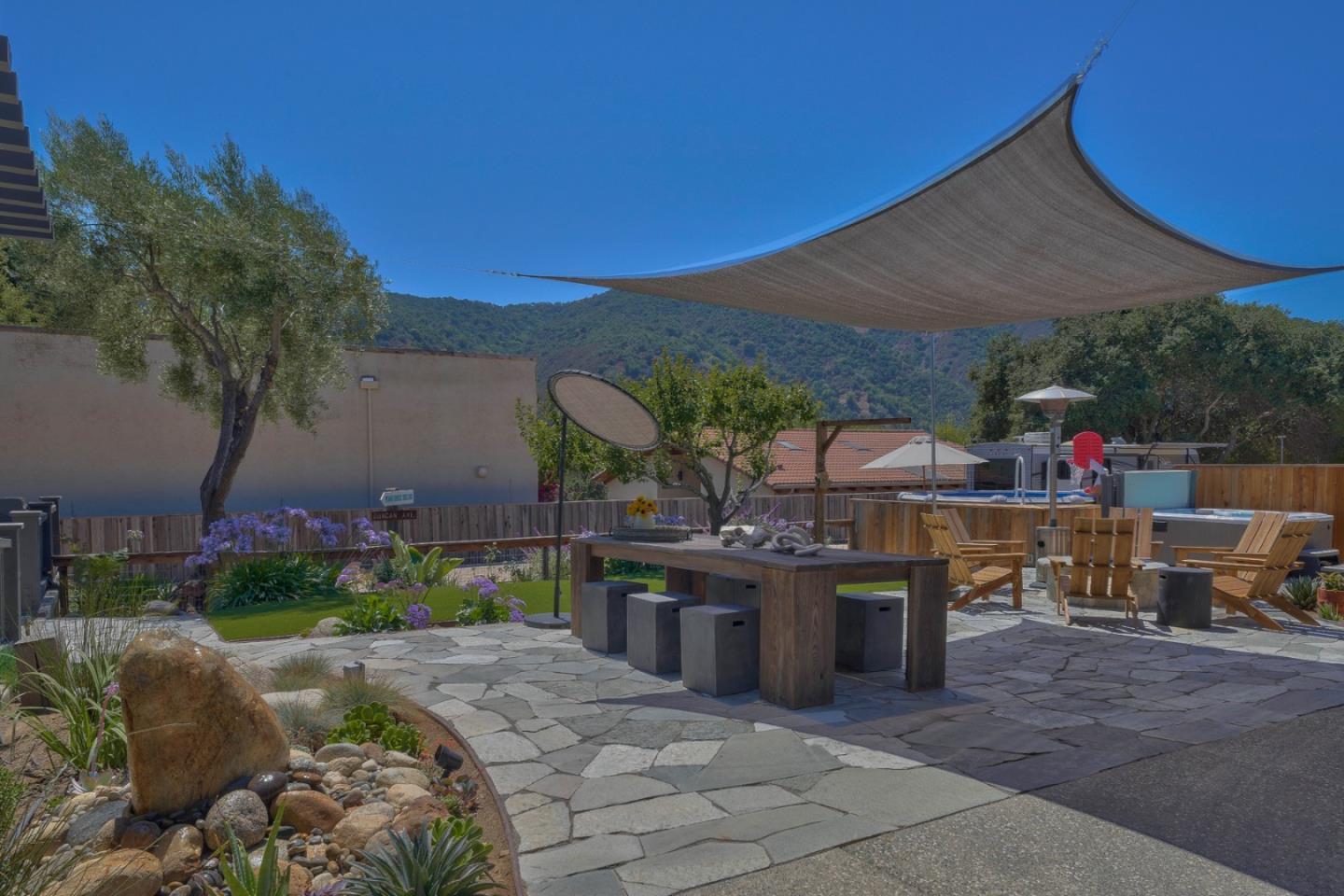 Detail Gallery Image 22 of 40 For 8 El Caminito Rd, Carmel Valley,  CA 93924 - 2 Beds | 2/1 Baths