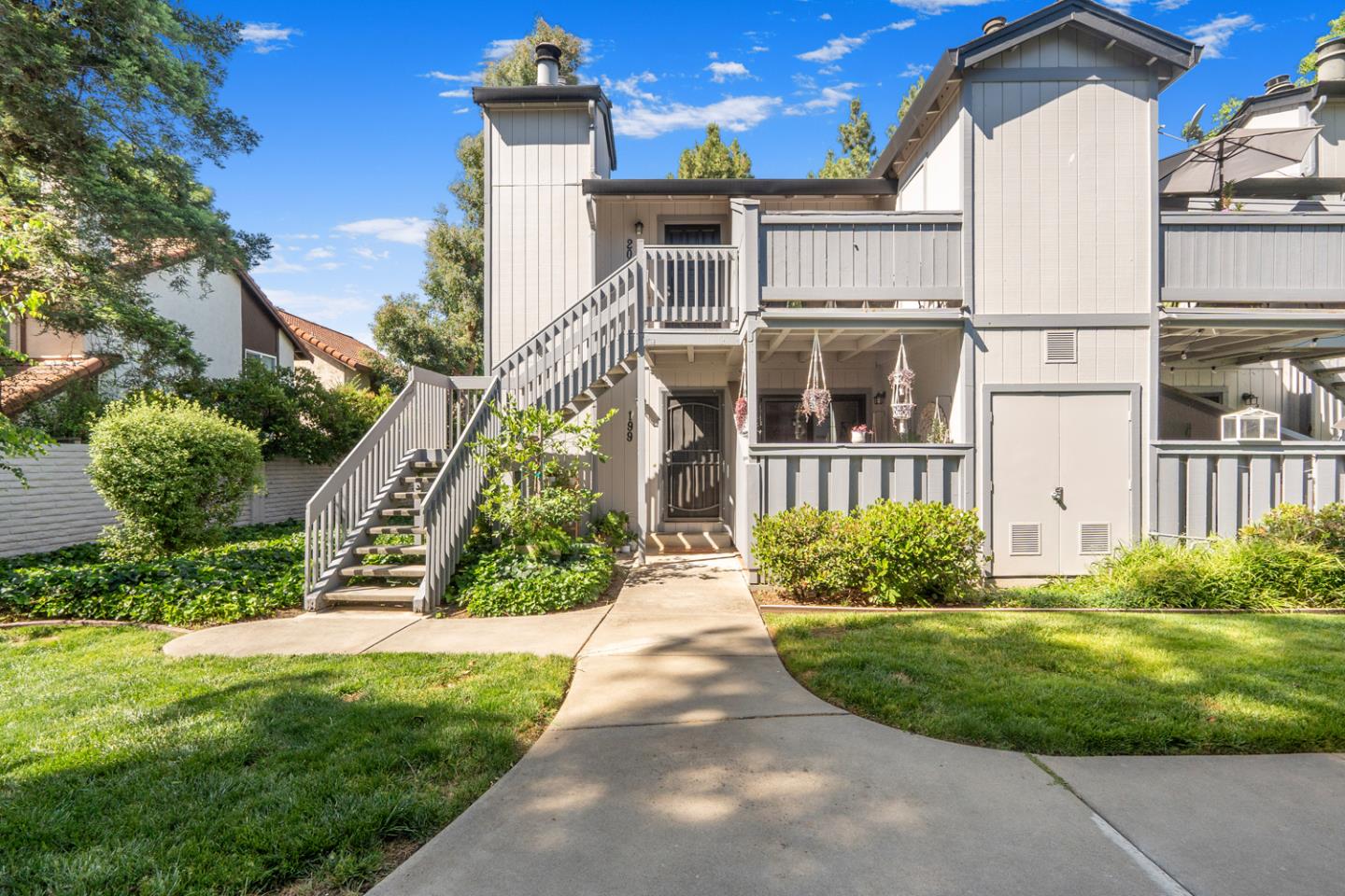 Detail Gallery Image 1 of 24 For 199 Sunwood Meadows Pl, San Jose,  CA 95119 - 2 Beds | 2 Baths