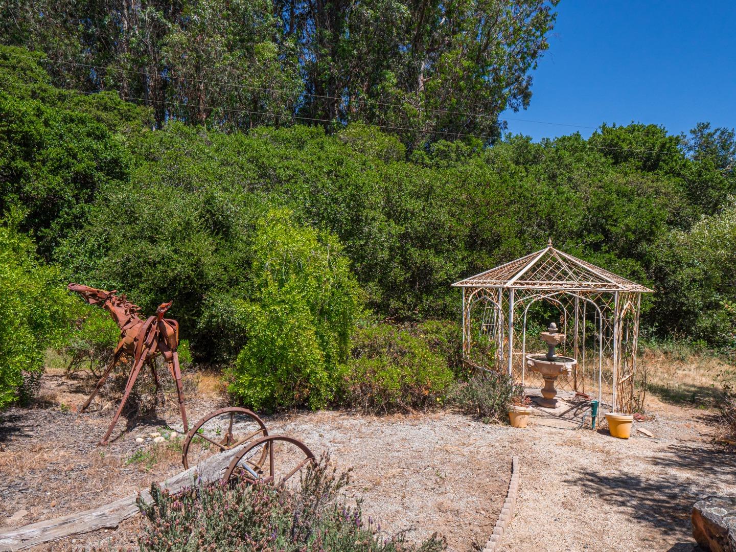 Detail Gallery Image 126 of 148 For 18703 Caris Ln, Aromas,  CA 95004 - 4 Beds | 4/1 Baths