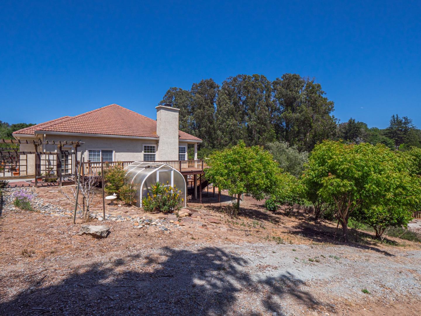 Detail Gallery Image 135 of 148 For 18703 Caris Ln, Aromas,  CA 95004 - 4 Beds | 4/1 Baths