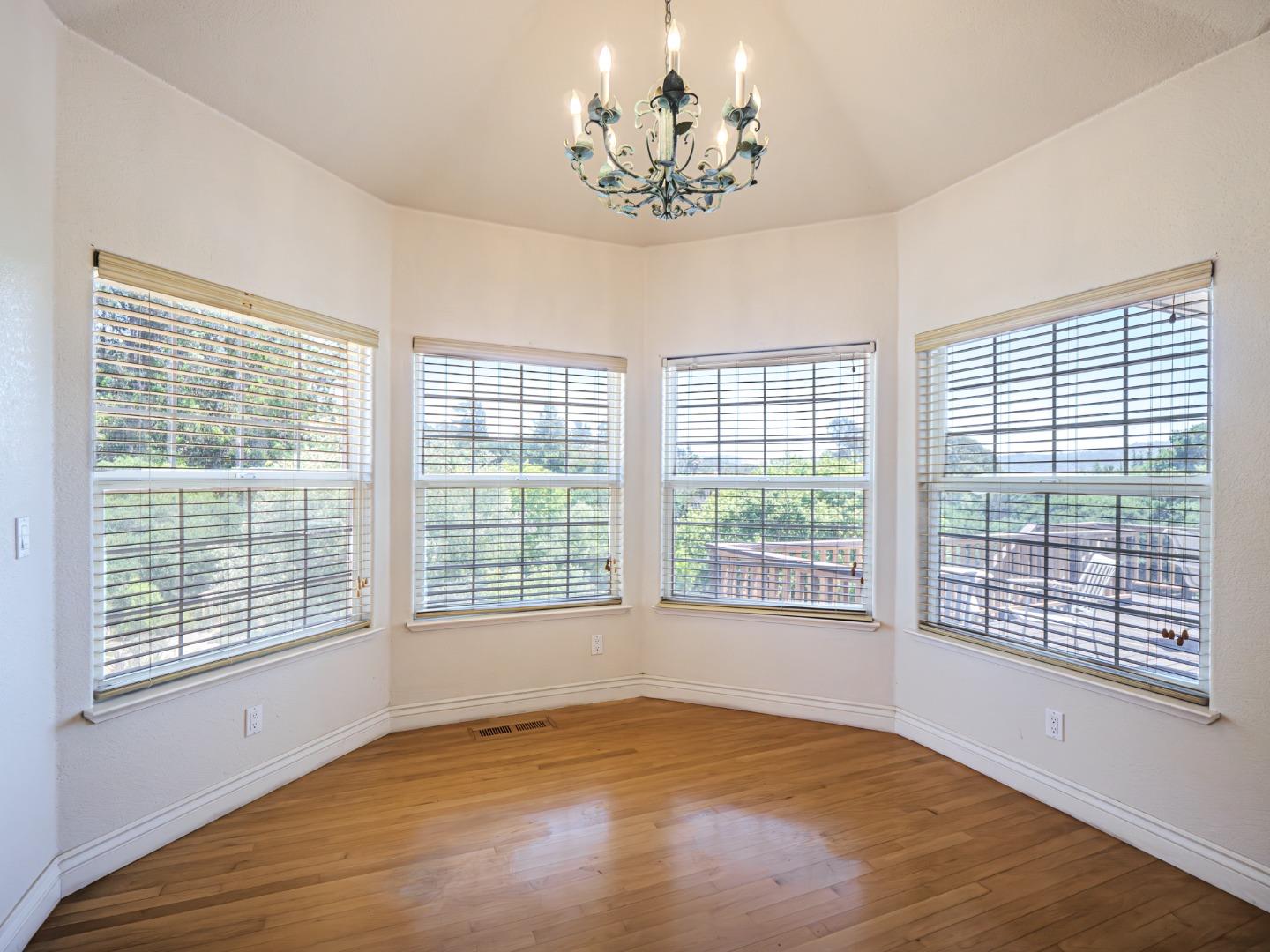 Detail Gallery Image 27 of 148 For 18703 Caris Ln, Aromas,  CA 95004 - 4 Beds | 4/1 Baths