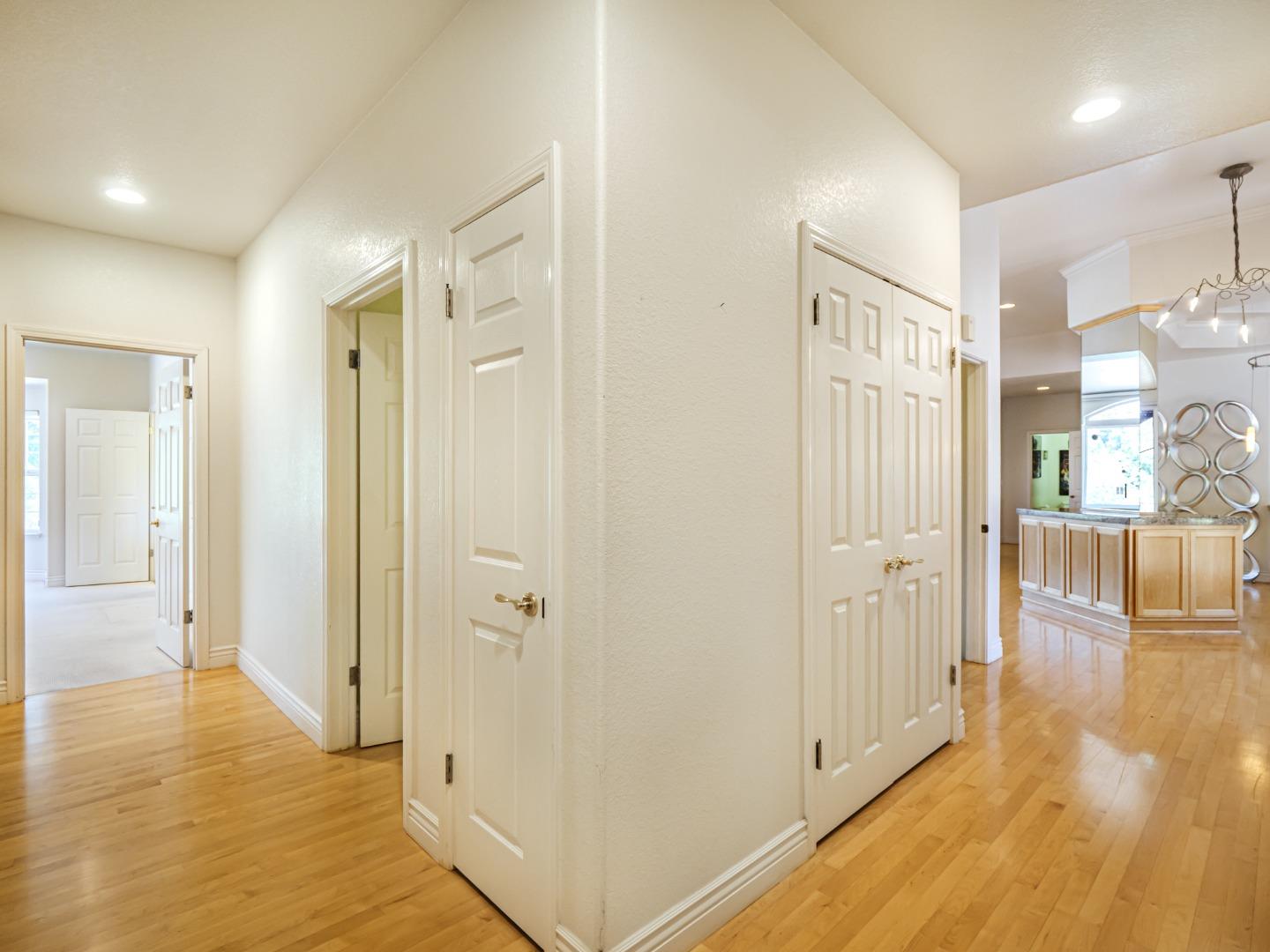 Detail Gallery Image 34 of 148 For 18703 Caris Ln, Aromas,  CA 95004 - 4 Beds | 4/1 Baths