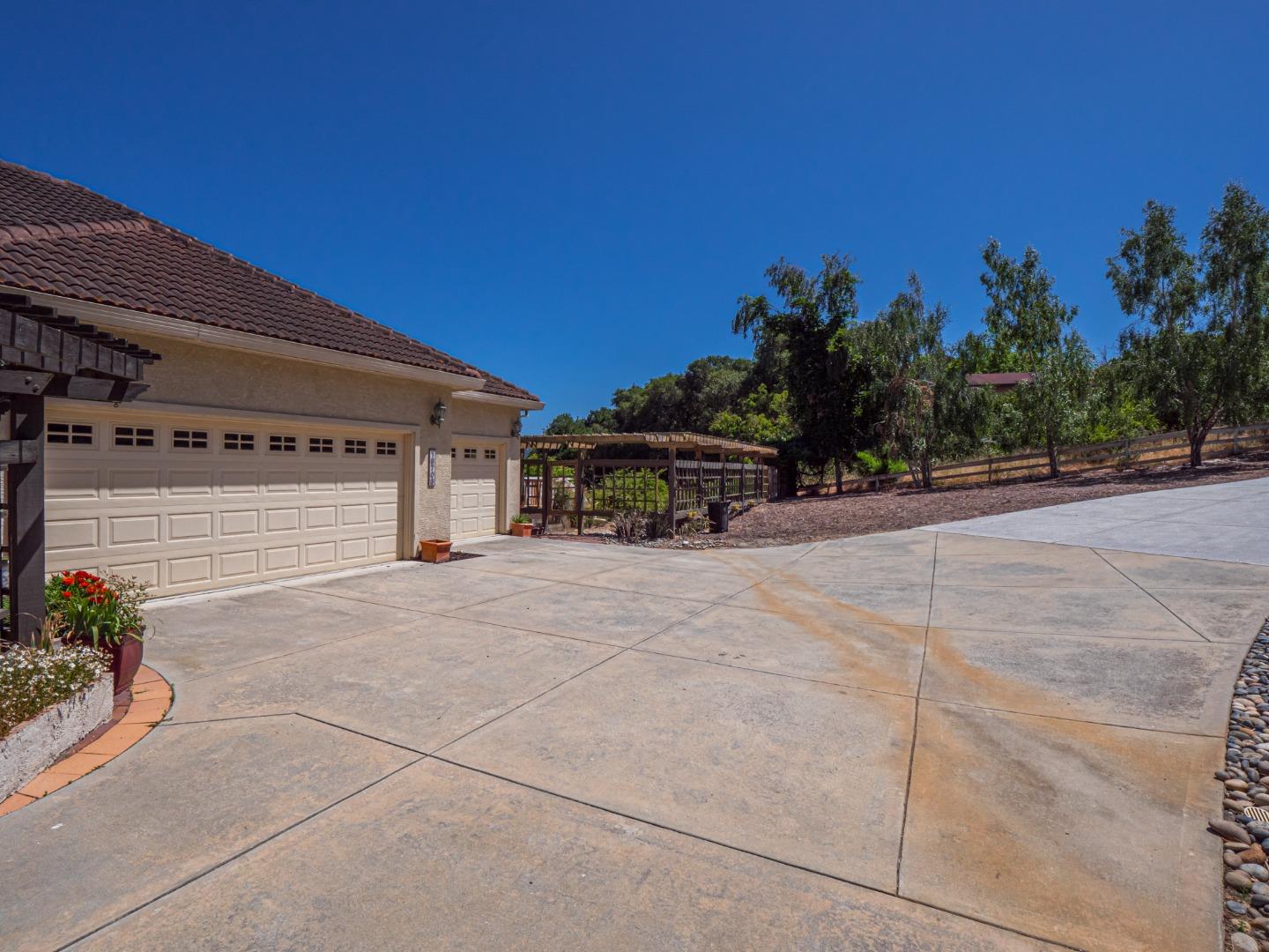 Detail Gallery Image 68 of 148 For 18703 Caris Ln, Aromas,  CA 95004 - 4 Beds | 4/1 Baths