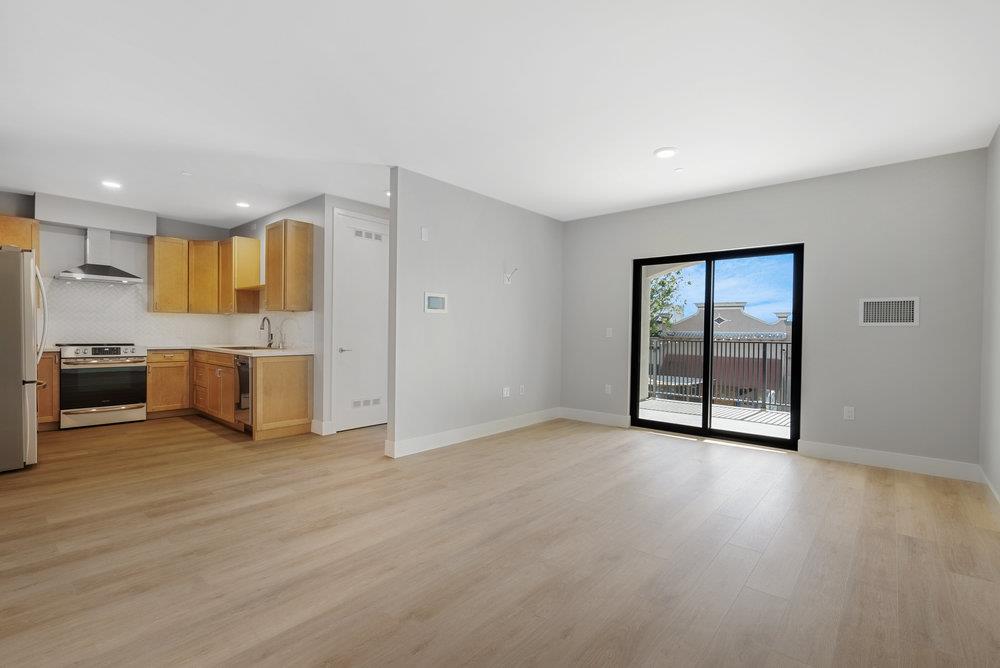 Detail Gallery Image 9 of 31 For 400 San Benito St #203,  Hollister,  CA 95023 - 1 Beds | 1 Baths