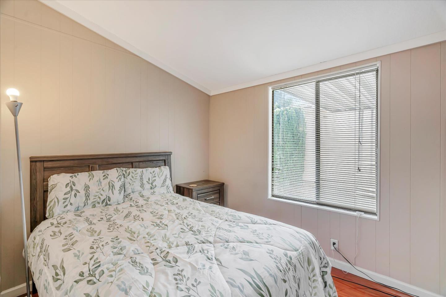 Detail Gallery Image 15 of 44 For 396 Chateau La Salle Dr #396,  San Jose,  CA 95111 - 3 Beds | 2 Baths