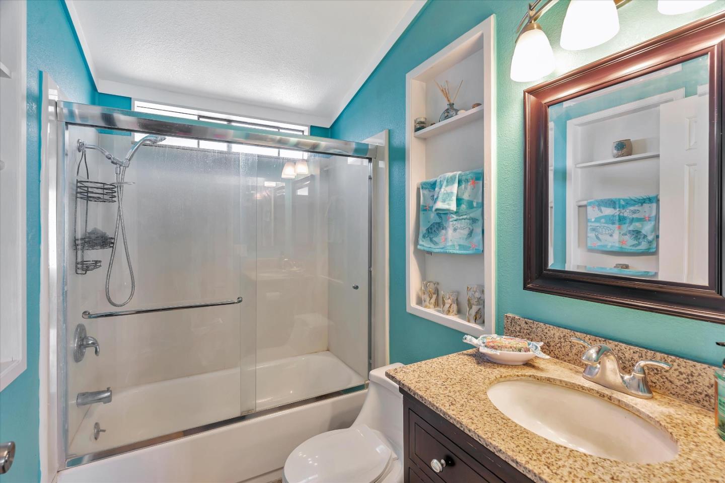 Detail Gallery Image 27 of 44 For 396 Chateau La Salle Dr #396,  San Jose,  CA 95111 - 3 Beds | 2 Baths