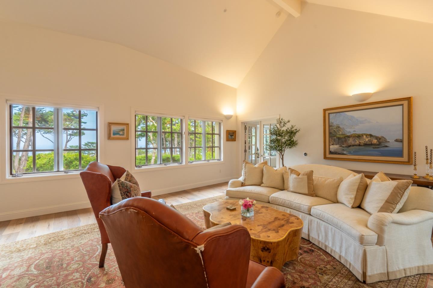 Detail Gallery Image 26 of 38 For 189 Upper Walden Rd, Carmel,  CA 93923 - 5 Beds | 3/1 Baths