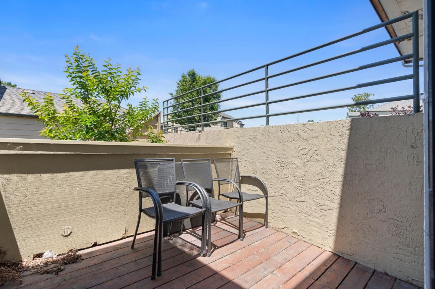 Detail Gallery Image 24 of 31 For 566 Elk Ridge Way, San Jose,  CA 95136 - 2 Beds | 2 Baths