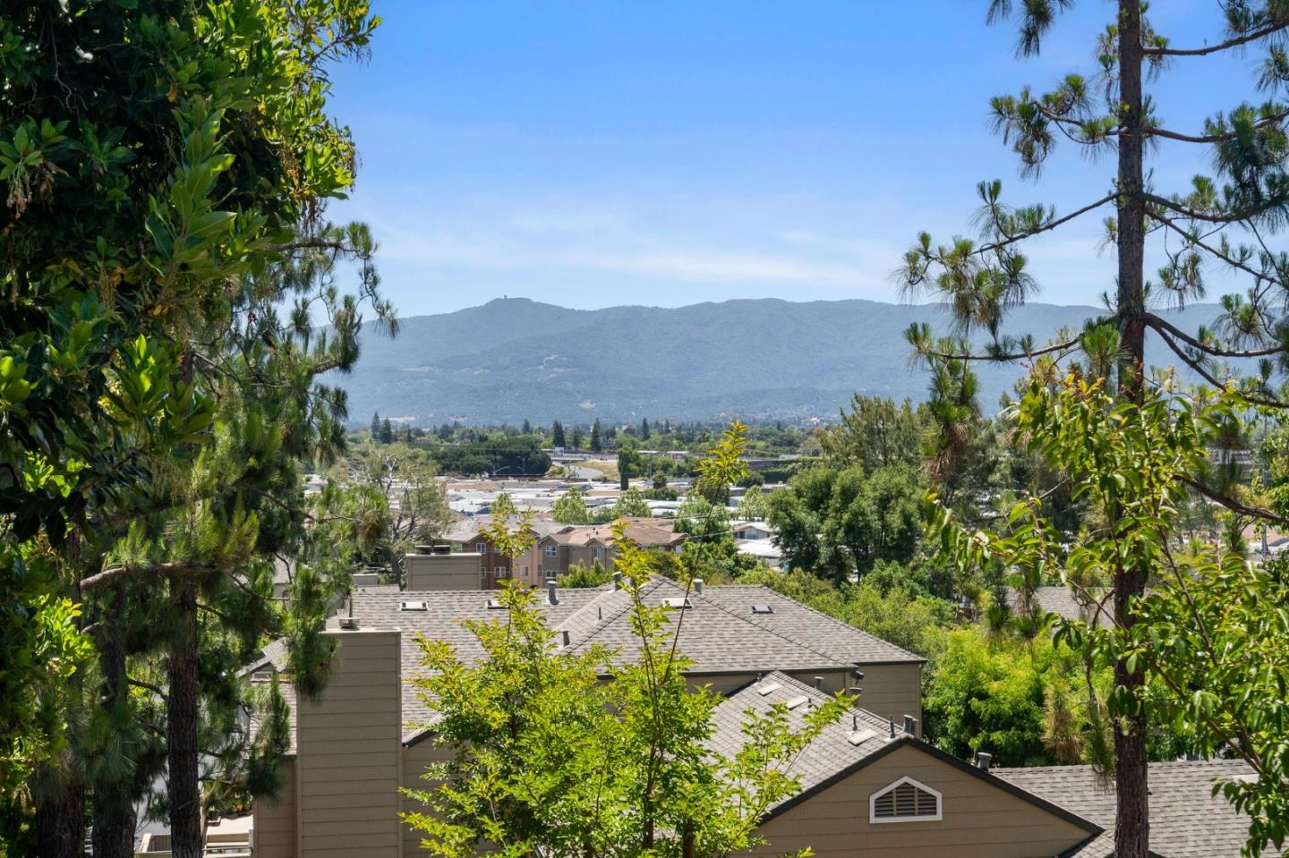 Detail Gallery Image 25 of 31 For 566 Elk Ridge Way, San Jose,  CA 95136 - 2 Beds | 2 Baths