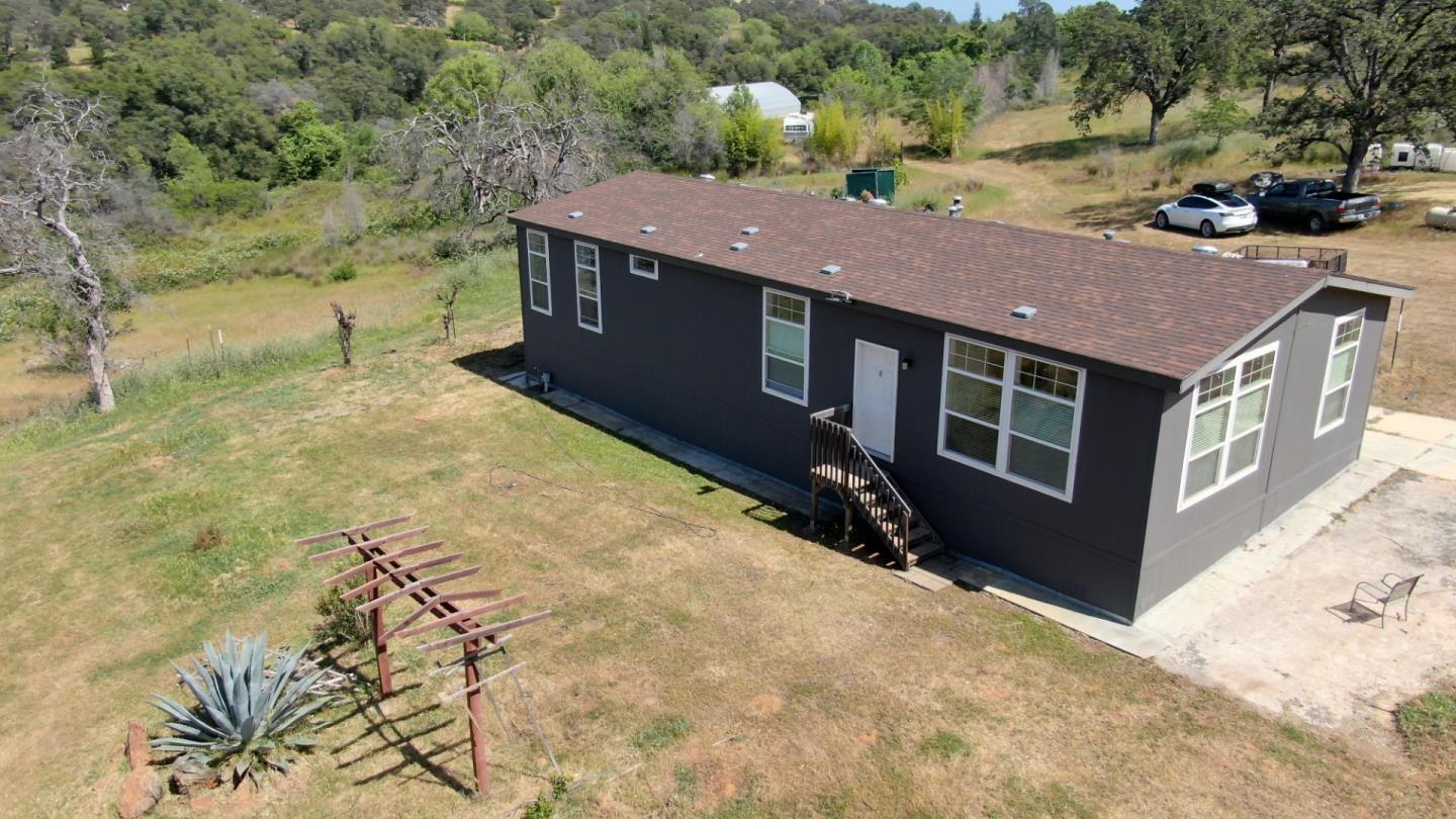 23455 Perimeter Road, Grass Valley, California 95949, 3 Bedrooms Bedrooms, ,2 BathroomsBathrooms,Residential,For Sale,23455 Perimeter Road,ML81967558