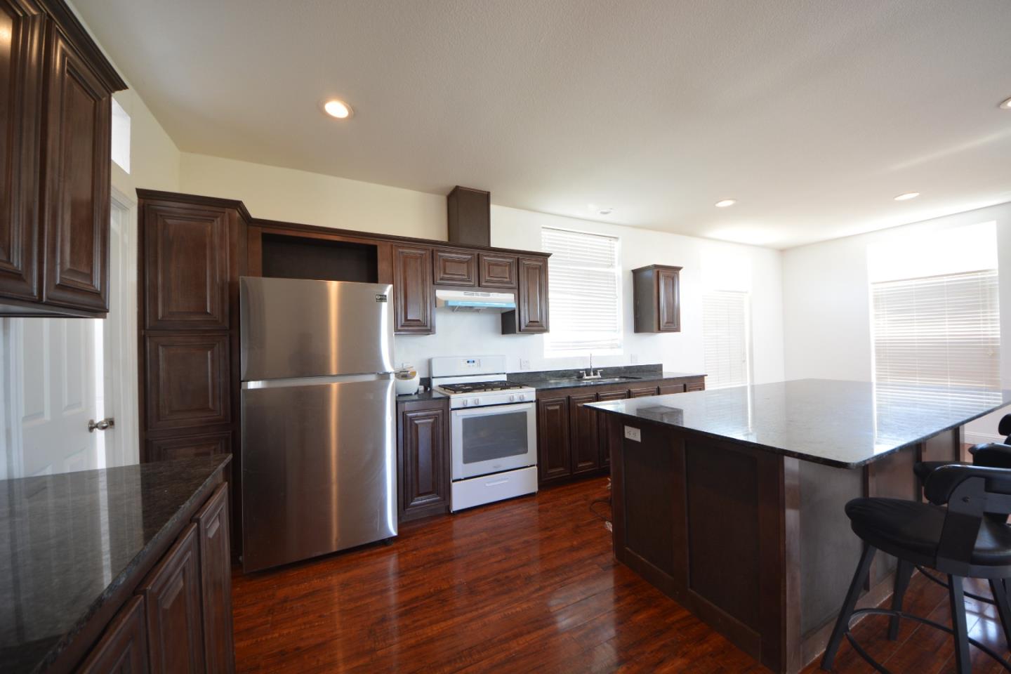 Detail Gallery Image 2 of 20 For 23455 Perimeter Rd, Grass Valley,  CA 95949 - 3 Beds | 2 Baths