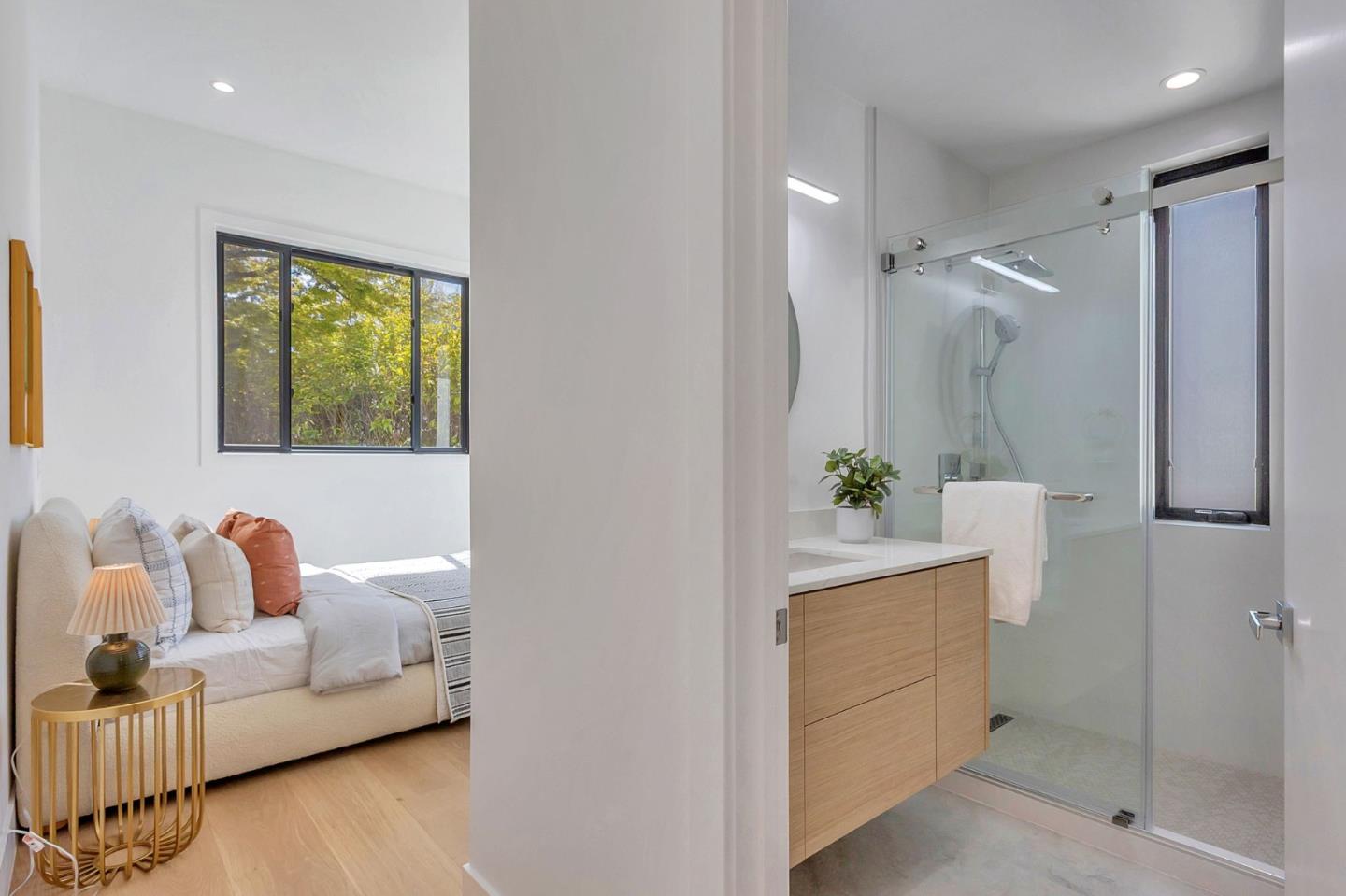 Detail Gallery Image 34 of 69 For 769 Allen Ct, Palo Alto,  CA 94303 - 5 Beds | 5/1 Baths