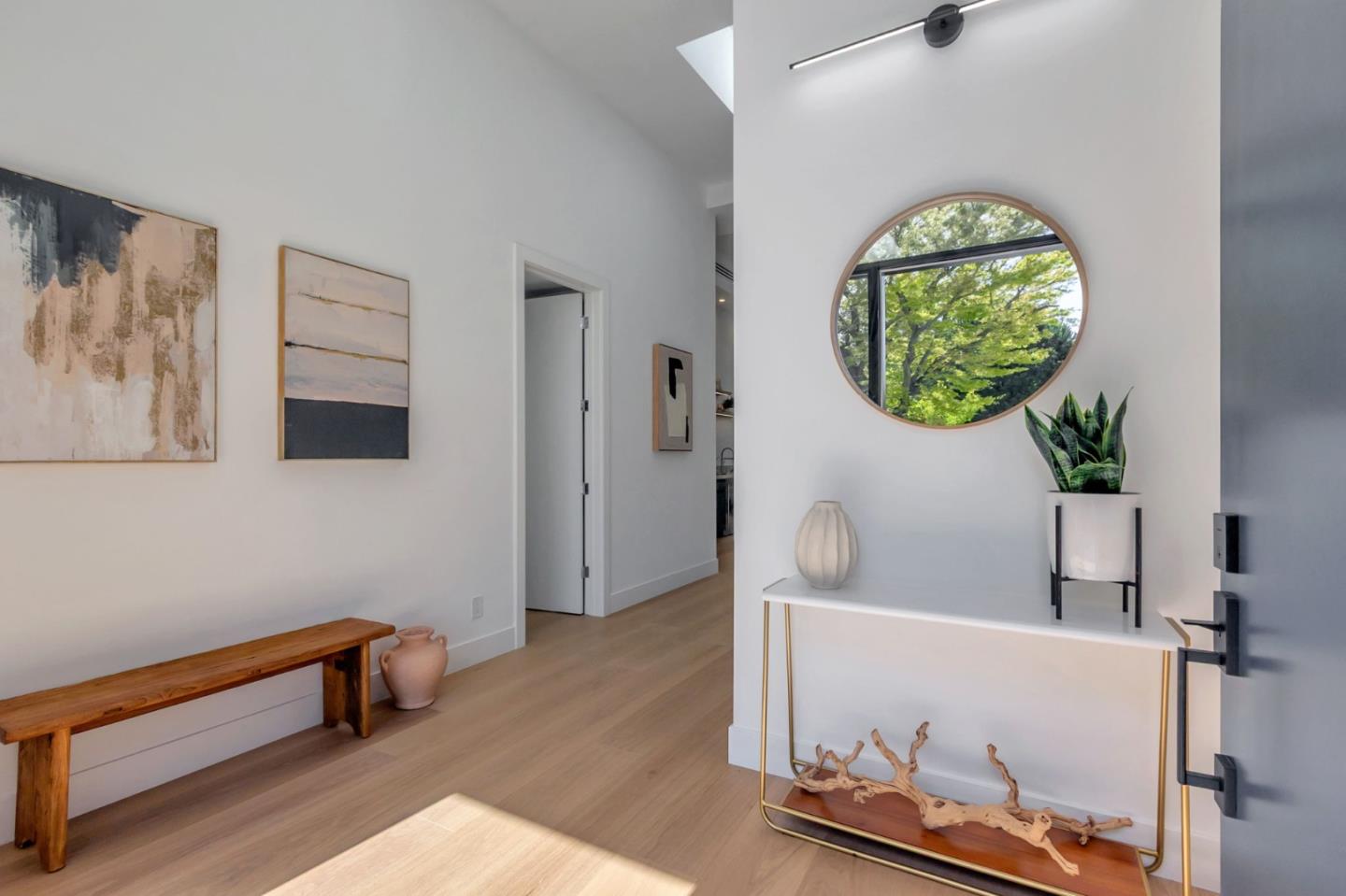 Detail Gallery Image 7 of 69 For 769 Allen Ct, Palo Alto,  CA 94303 - 5 Beds | 5/1 Baths