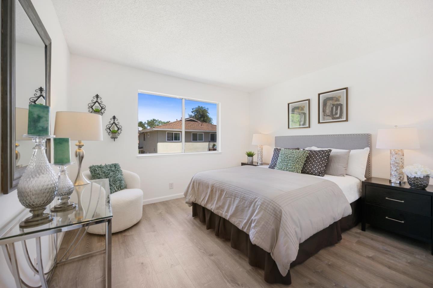 Detail Gallery Image 16 of 35 For 885 Wyman Way #4,  San Jose,  CA 95133 - 2 Beds | 1 Baths