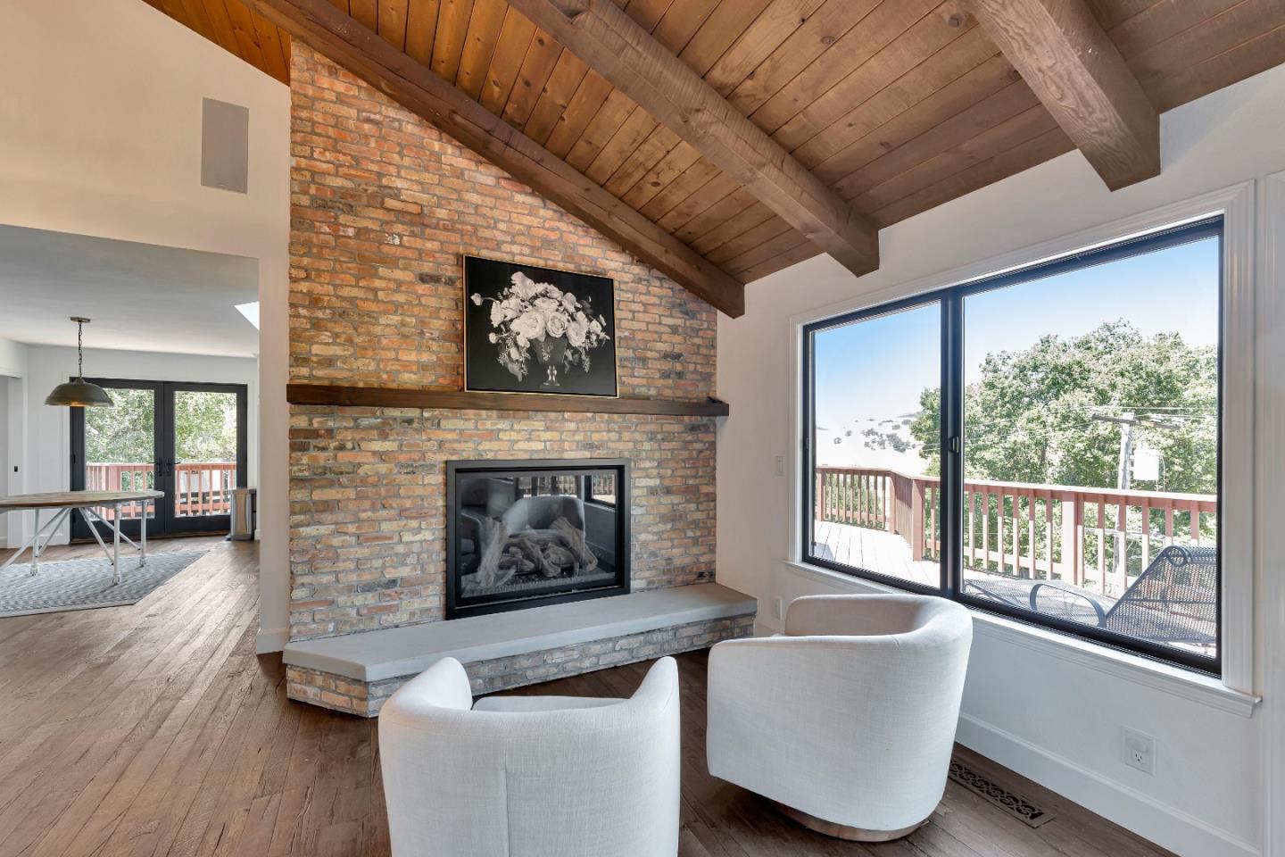 Detail Gallery Image 14 of 81 For 17255 Holiday Dr, Morgan Hill,  CA 95037 - 4 Beds | 3/1 Baths