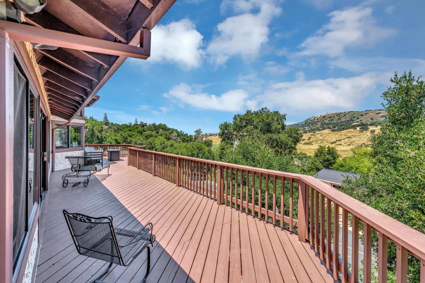 Detail Gallery Image 52 of 81 For 17255 Holiday Dr, Morgan Hill,  CA 95037 - 4 Beds | 3/1 Baths