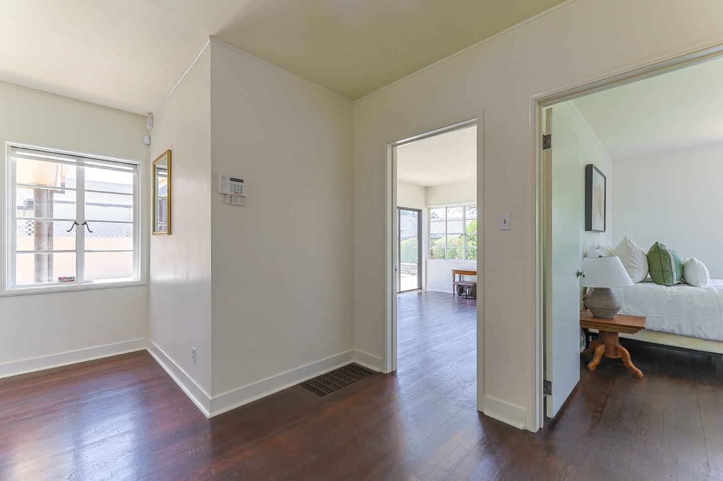 Detail Gallery Image 32 of 39 For 714 Pajaro St, Salinas,  CA 93901 - 3 Beds | 2/1 Baths