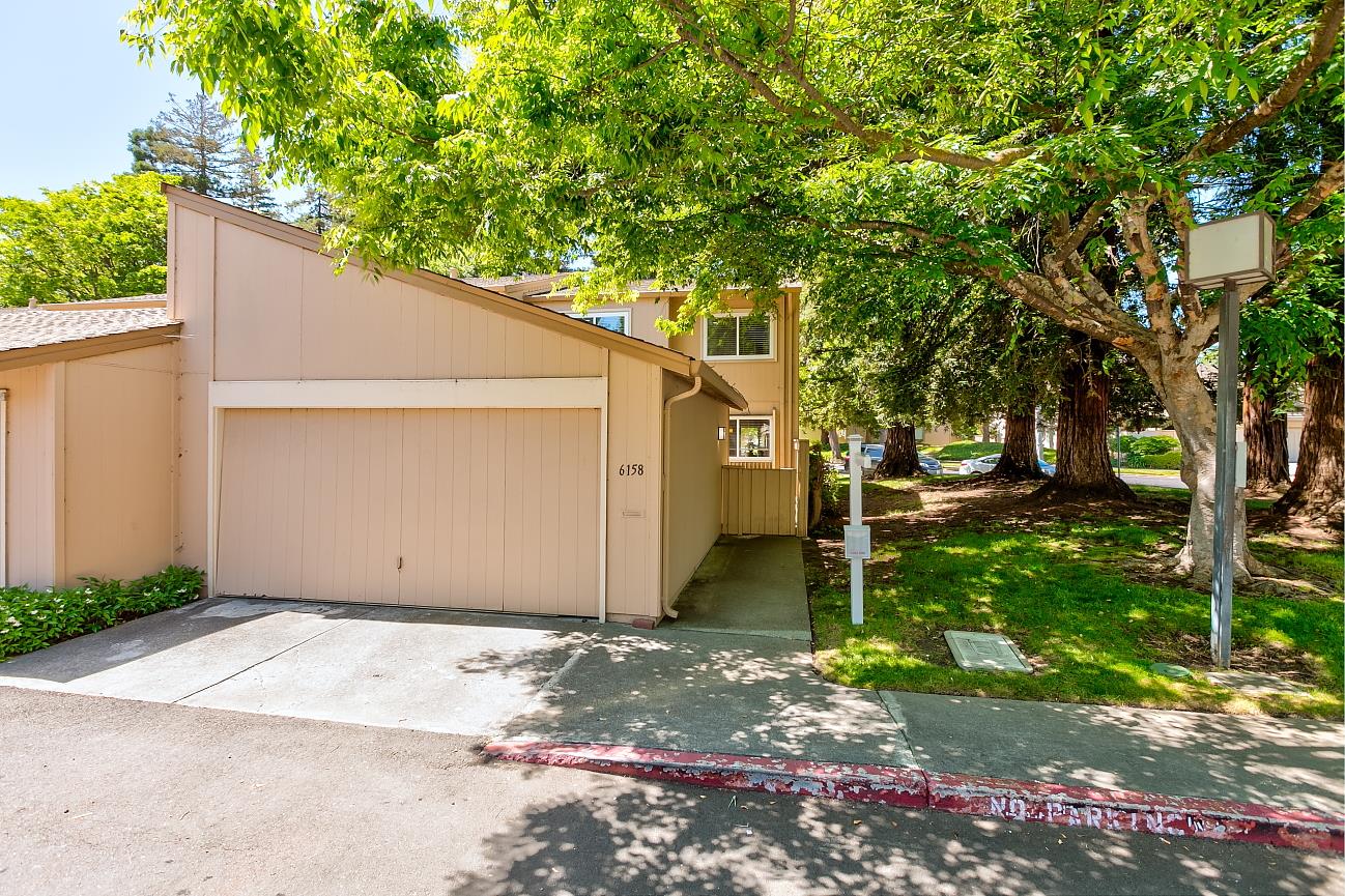 Detail Gallery Image 1 of 1 For 6158 Regency Oaks Dr, San Jose,  CA 95129 - 3 Beds | 2 Baths