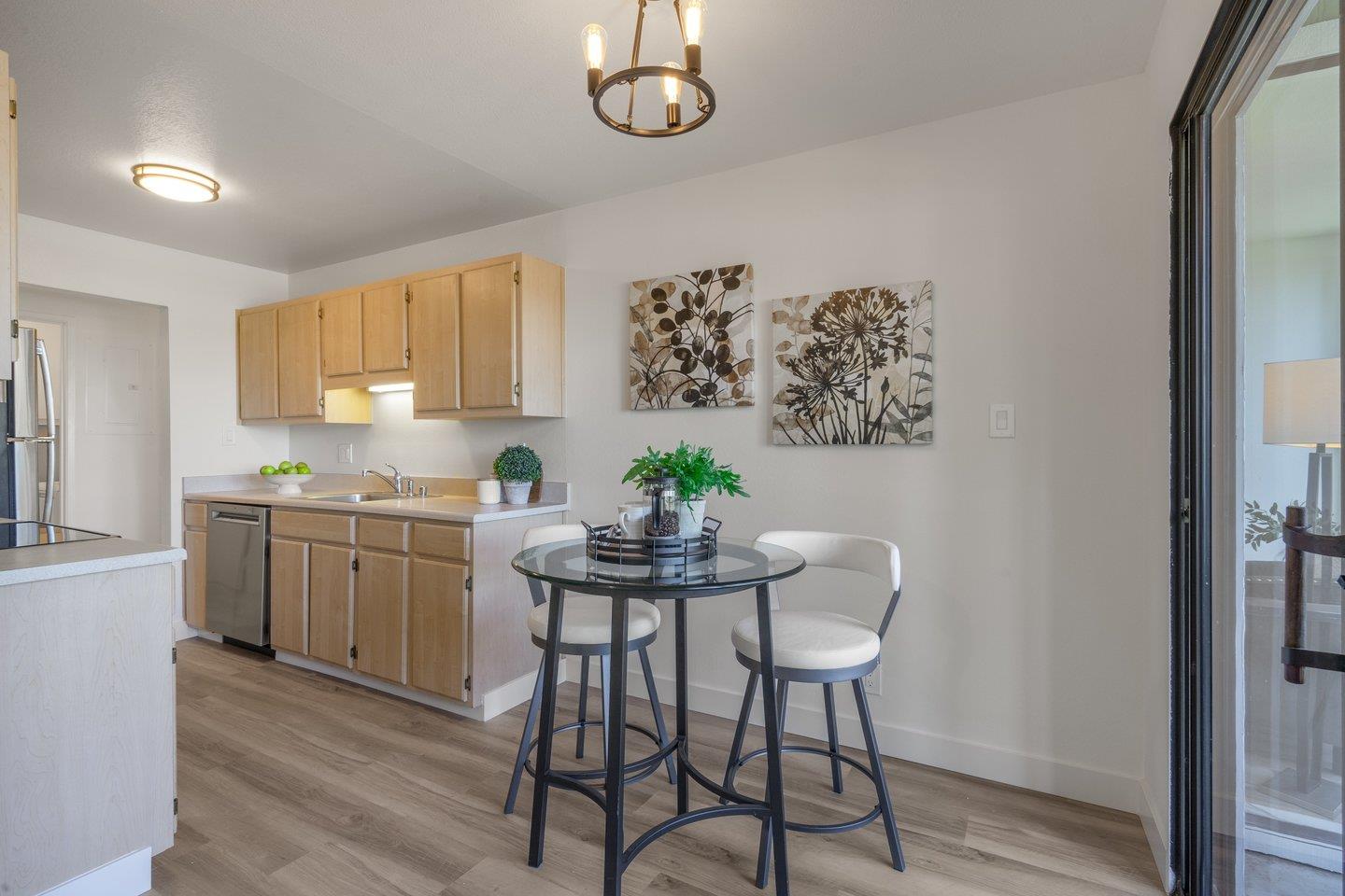 Detail Gallery Image 14 of 25 For 1051 Beach Park Blvd #220,  Foster City,  CA 94404 - 1 Beds | 1 Baths