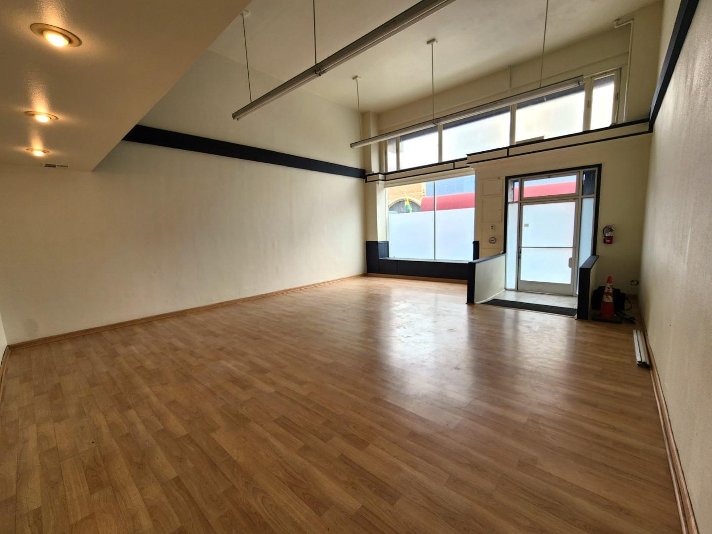 405 15th Street, Oakland, California 94612, ,Commercial Lease,For Rent,405 15th Street,ML81967616