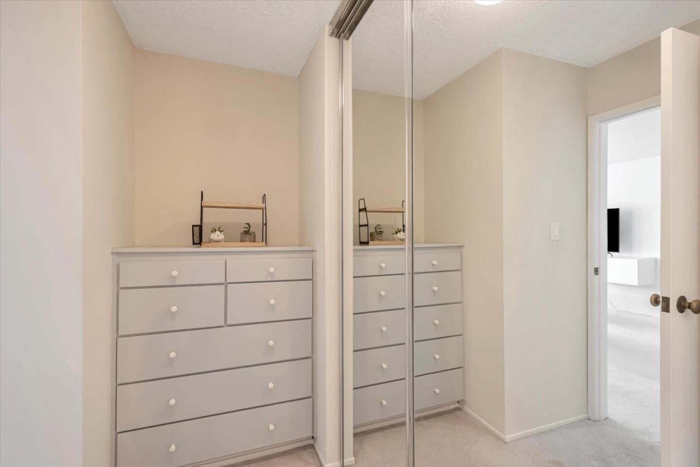 Detail Gallery Image 12 of 22 For 847 N Humboldt St #203,  San Mateo,  CA 94401 - 0 Beds | 1 Baths