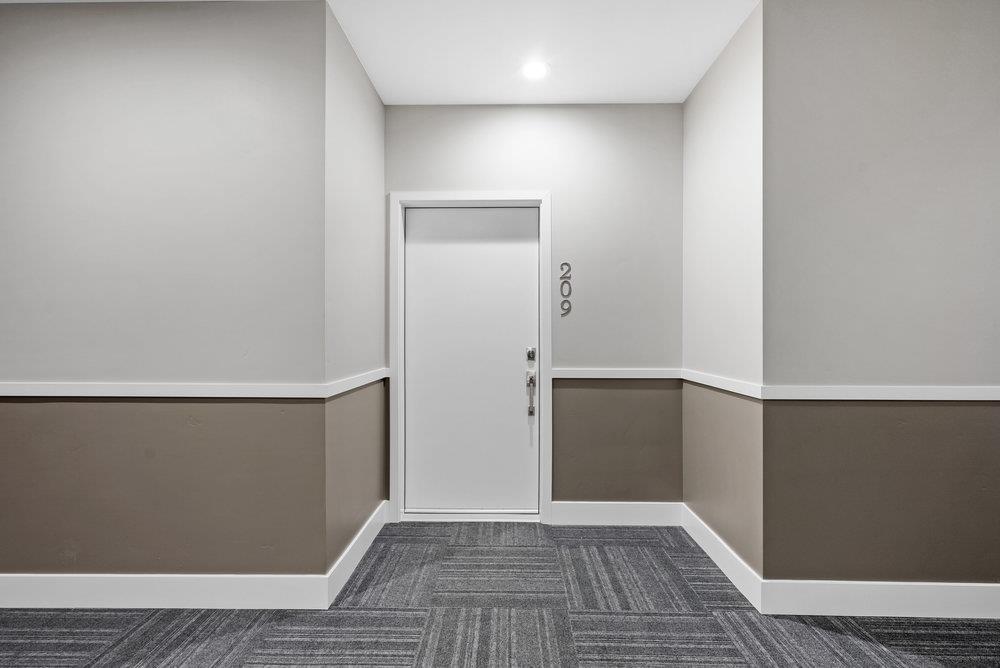 Detail Gallery Image 2 of 32 For 400 San Benito St #209,  Hollister,  CA 95023 - 1 Beds | 1 Baths