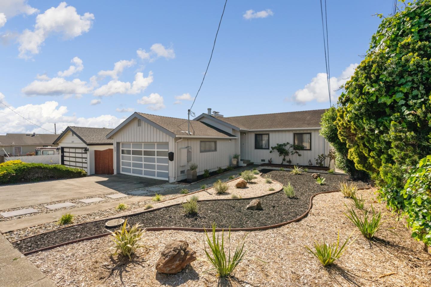 Detail Gallery Image 1 of 1 For 339 Arroyo Dr, South San Francisco,  CA 94080 - 6 Beds | 4 Baths