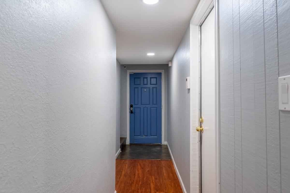 Detail Gallery Image 16 of 26 For 1137 Rivara Cir, Sacramento,  CA 95864 - 4 Beds | 2/1 Baths