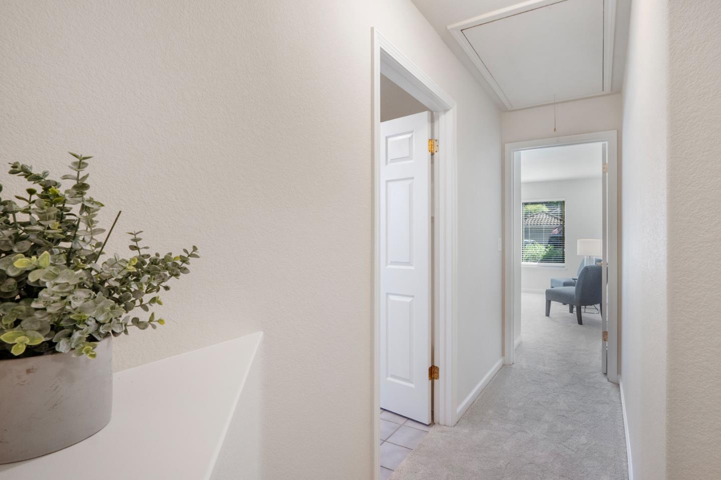 Detail Gallery Image 11 of 22 For 16989 Sugar Pine Dr, Morgan Hill,  CA 95037 - 2 Beds | 1 Baths