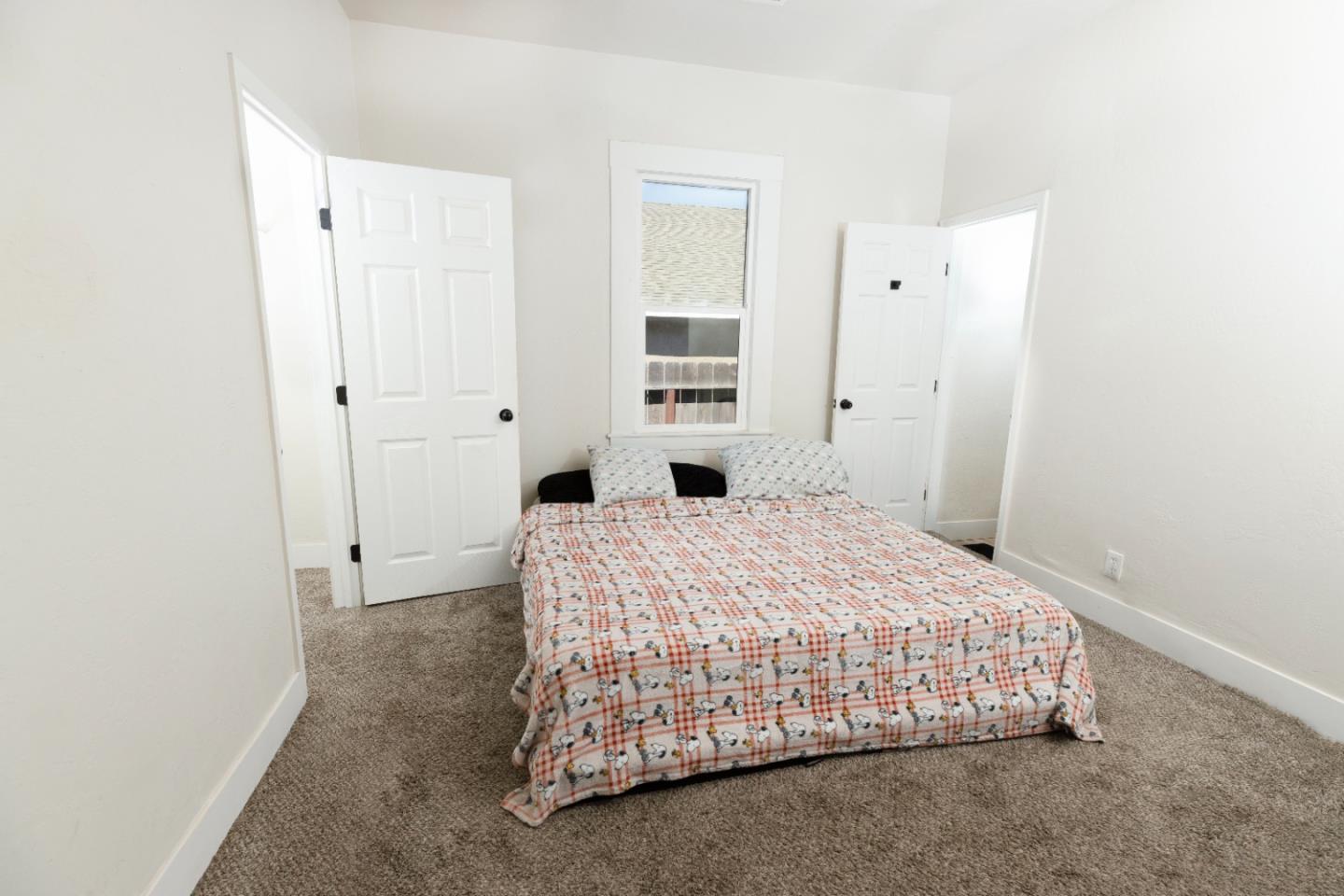 Detail Gallery Image 13 of 17 For 410 E 9th St, Hanford,  CA 93230 - 3 Beds | 2 Baths