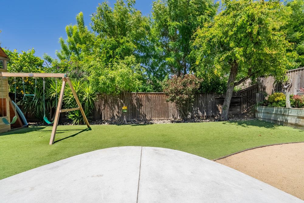 Detail Gallery Image 22 of 39 For 1540 Brighton Dr, Hollister,  CA 95023 - 3 Beds | 2 Baths