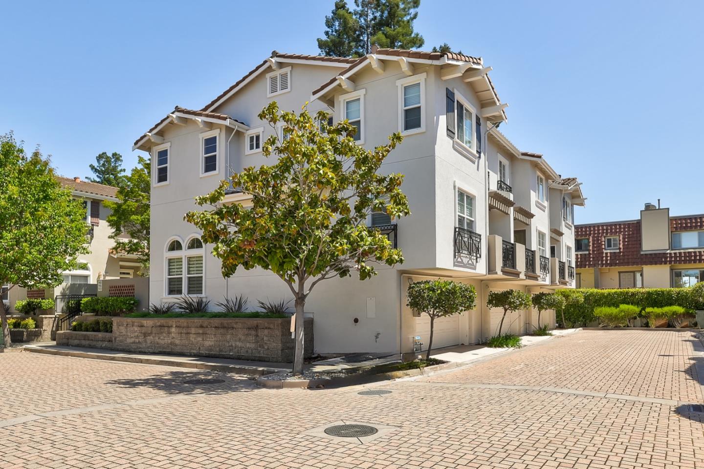 Detail Gallery Image 1 of 1 For 916 Visconti Pl, Santa Clara,  CA 95050 - 3 Beds | 2/1 Baths