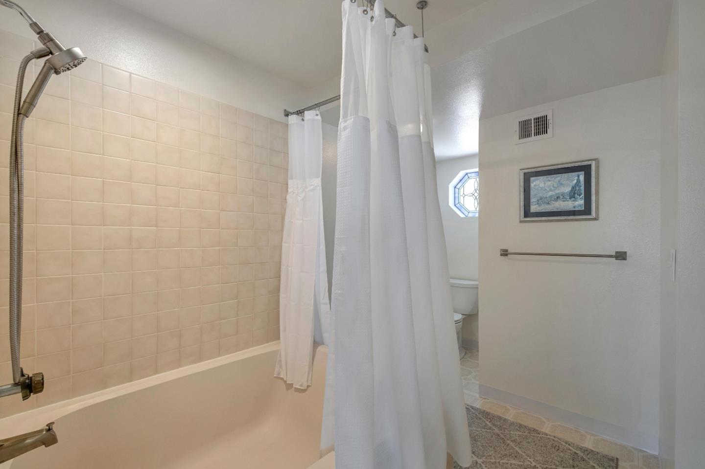 Detail Gallery Image 25 of 33 For 1745 Esperanza Ct, Santa Cruz,  CA 95062 - 2 Beds | 2/1 Baths