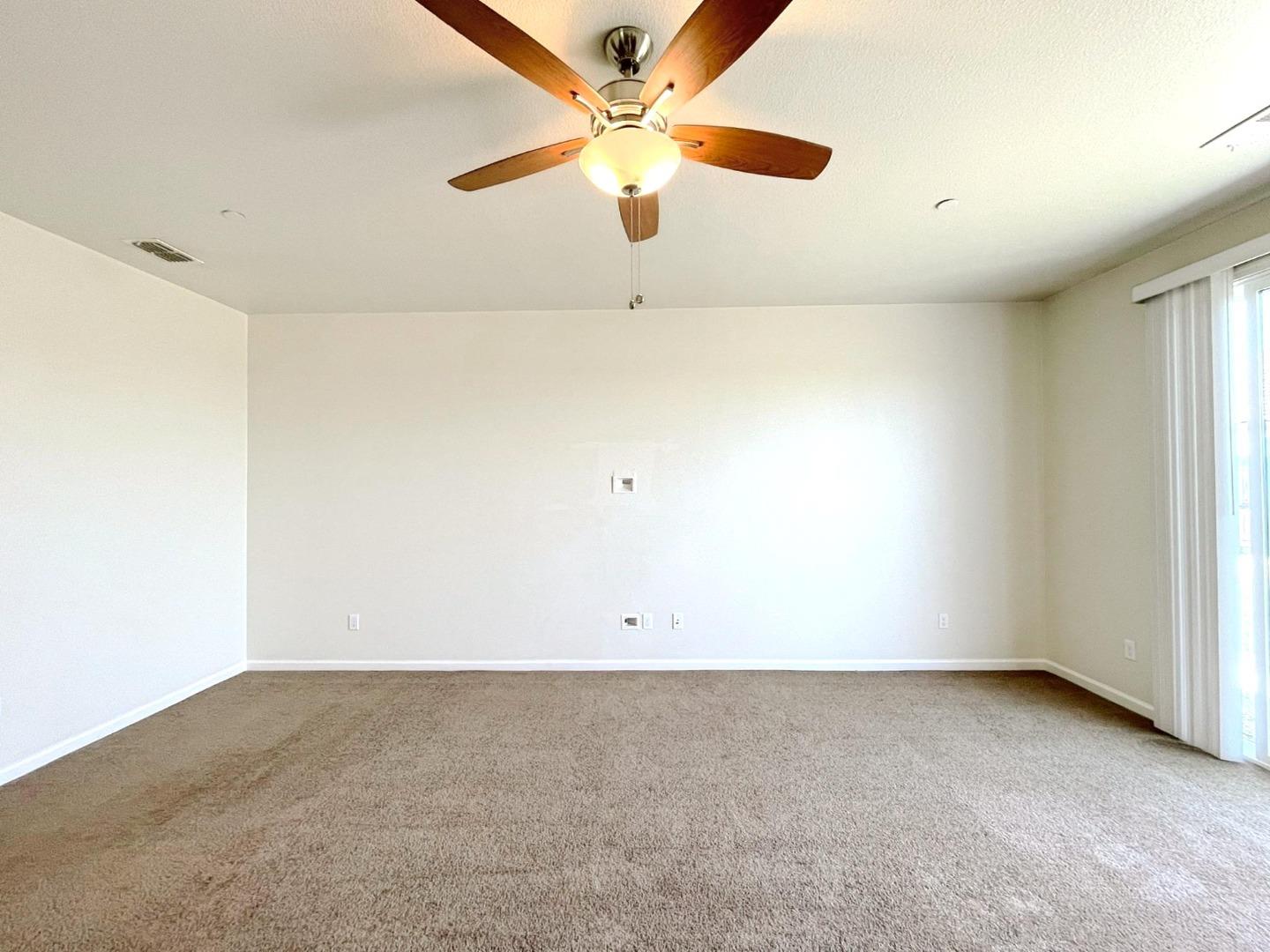 1439 Woodbury Ct, Merced, CA 95348 photo 3
