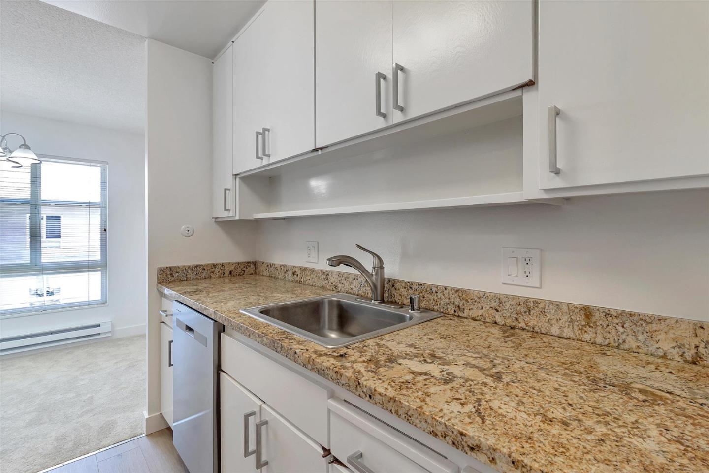 Detail Gallery Image 15 of 68 For 934 Peninsula Ave #407,  San Mateo,  CA 94401 - 1 Beds | 1 Baths