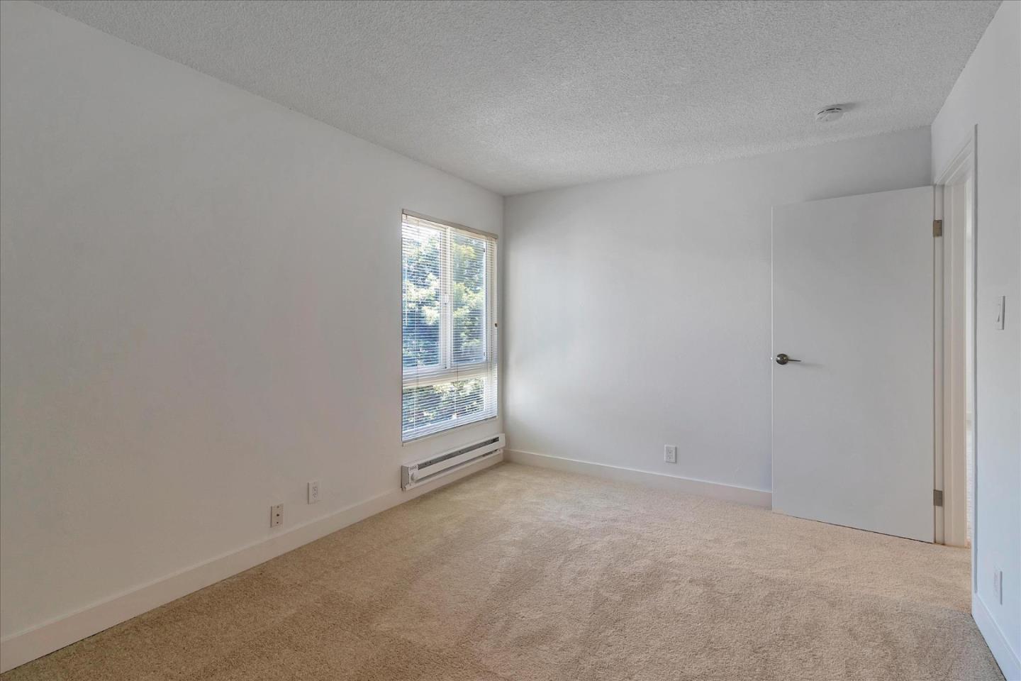 Detail Gallery Image 28 of 68 For 934 Peninsula Ave #407,  San Mateo,  CA 94401 - 1 Beds | 1 Baths