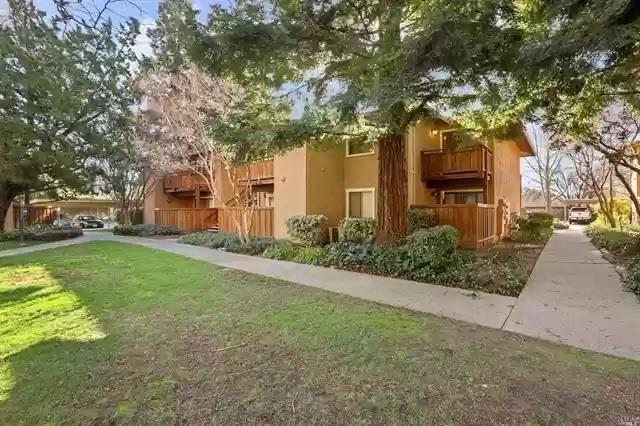 638 Arcadia Drive, Vacaville, California 95687, 2 Bedrooms Bedrooms, ,1 BathroomBathrooms,Residential Lease,For Rent,638 Arcadia Drive,ML81967866