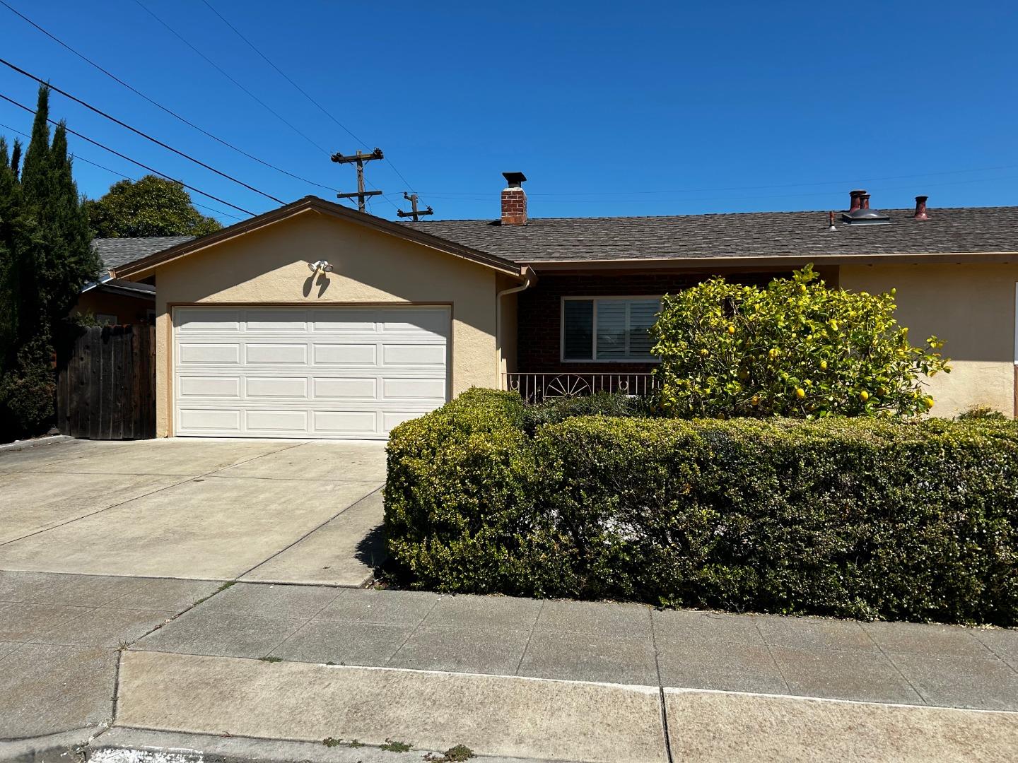 Detail Gallery Image 1 of 1 For 7327 Sheffield Ln, Dublin,  CA 94568 - 3 Beds | 2 Baths