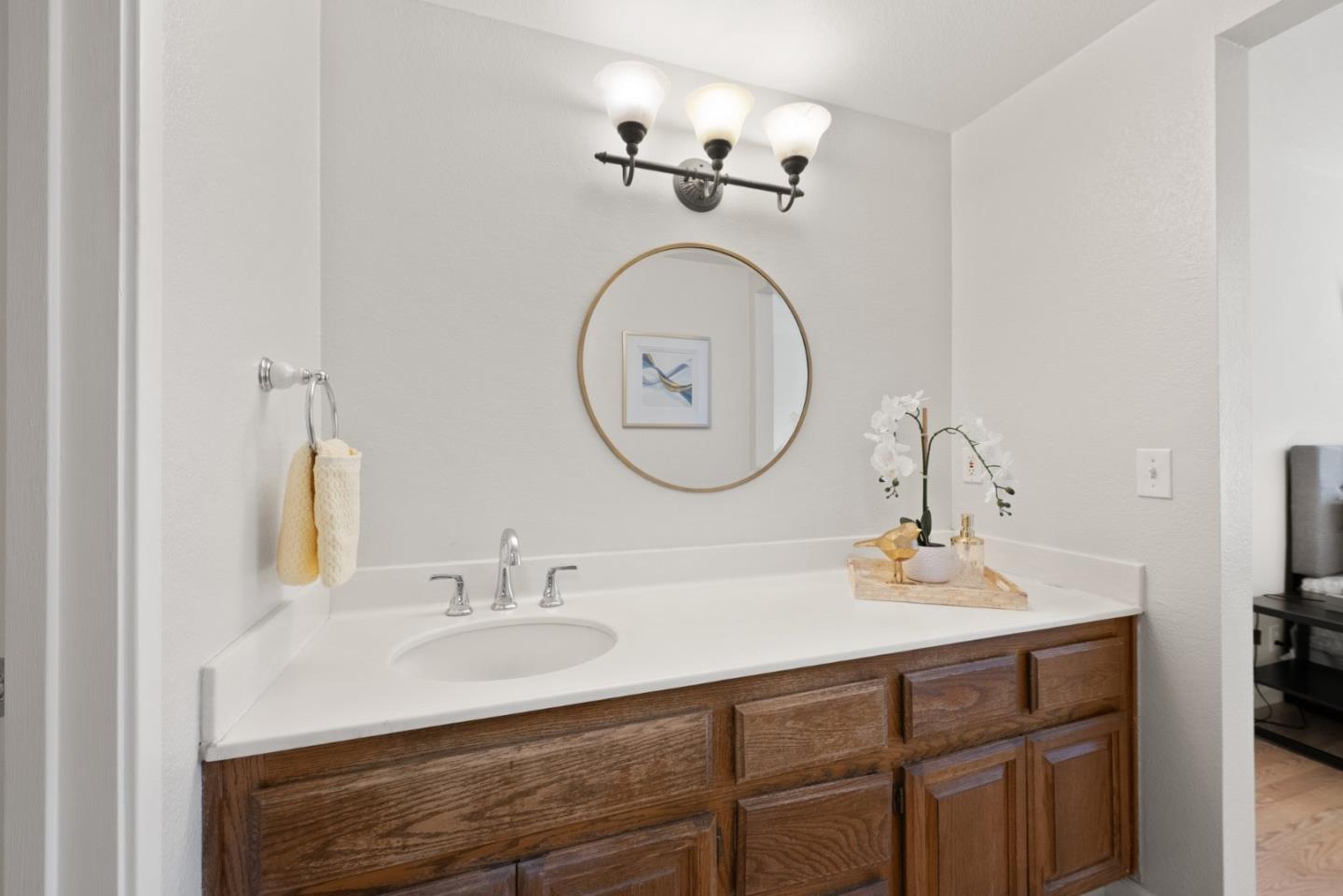 Detail Gallery Image 16 of 33 For 141 Del Monte Ln, Morgan Hill,  CA 95037 - 2 Beds | 2 Baths