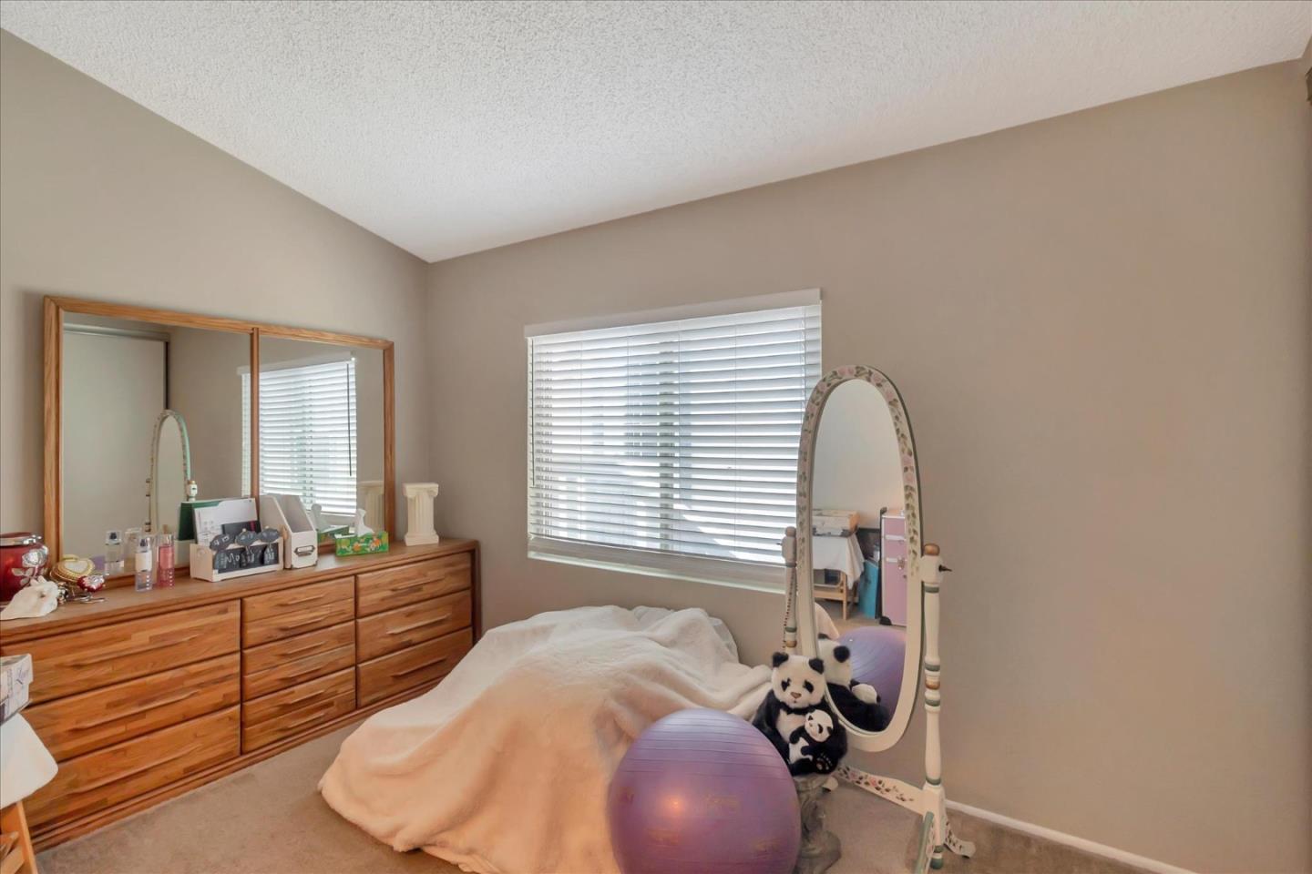 Detail Gallery Image 14 of 30 For 3015 E Bayshore Rd #436,  Redwood City,  CA 94063 - 3 Beds | 2 Baths