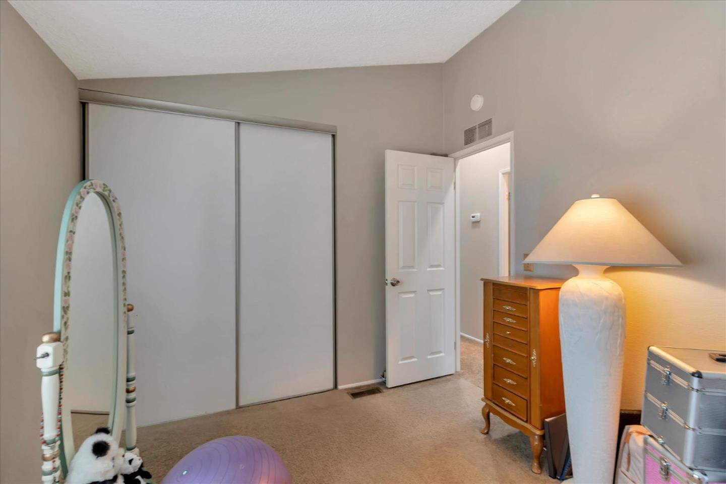 Detail Gallery Image 15 of 30 For 3015 E Bayshore Rd #436,  Redwood City,  CA 94063 - 3 Beds | 2 Baths