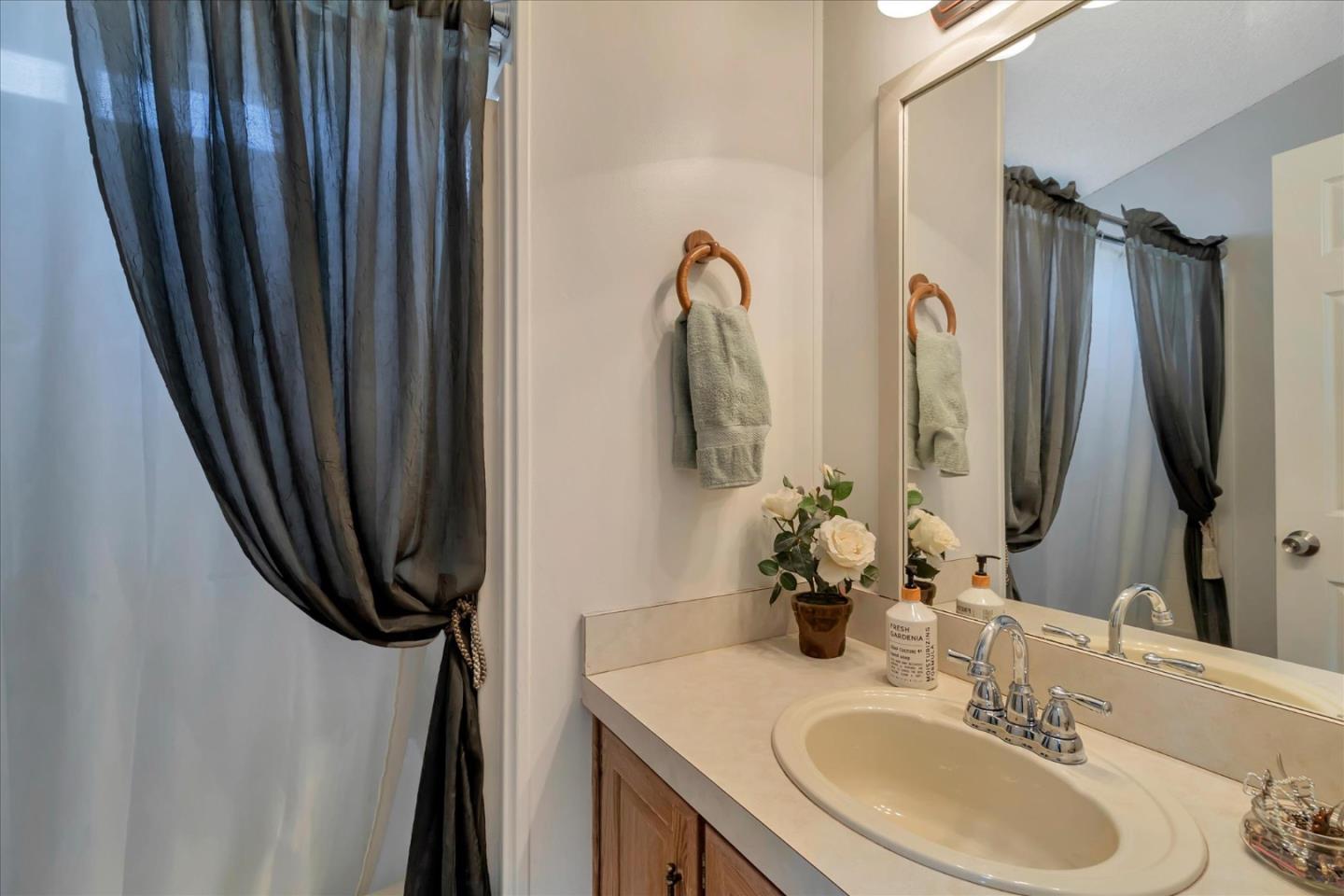 Detail Gallery Image 24 of 30 For 3015 E Bayshore Rd #436,  Redwood City,  CA 94063 - 3 Beds | 2 Baths