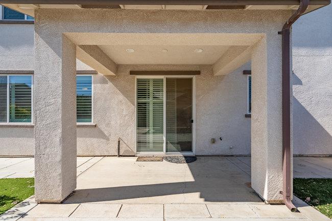 Detail Gallery Image 17 of 86 For 664 Molera Ave, Soledad,  CA 93960 - 5 Beds | 2/1 Baths