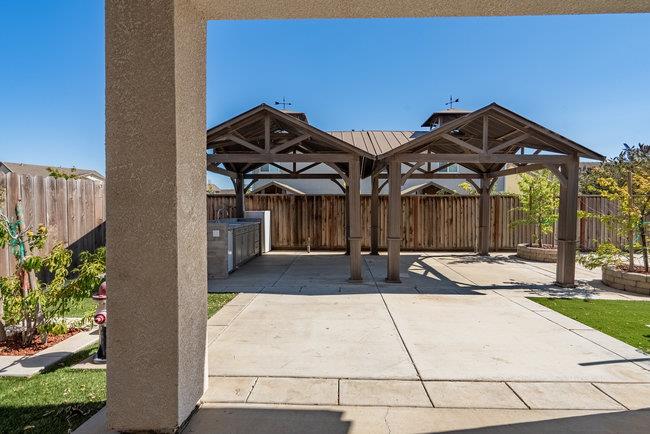 Detail Gallery Image 19 of 86 For 664 Molera Ave, Soledad,  CA 93960 - 5 Beds | 2/1 Baths